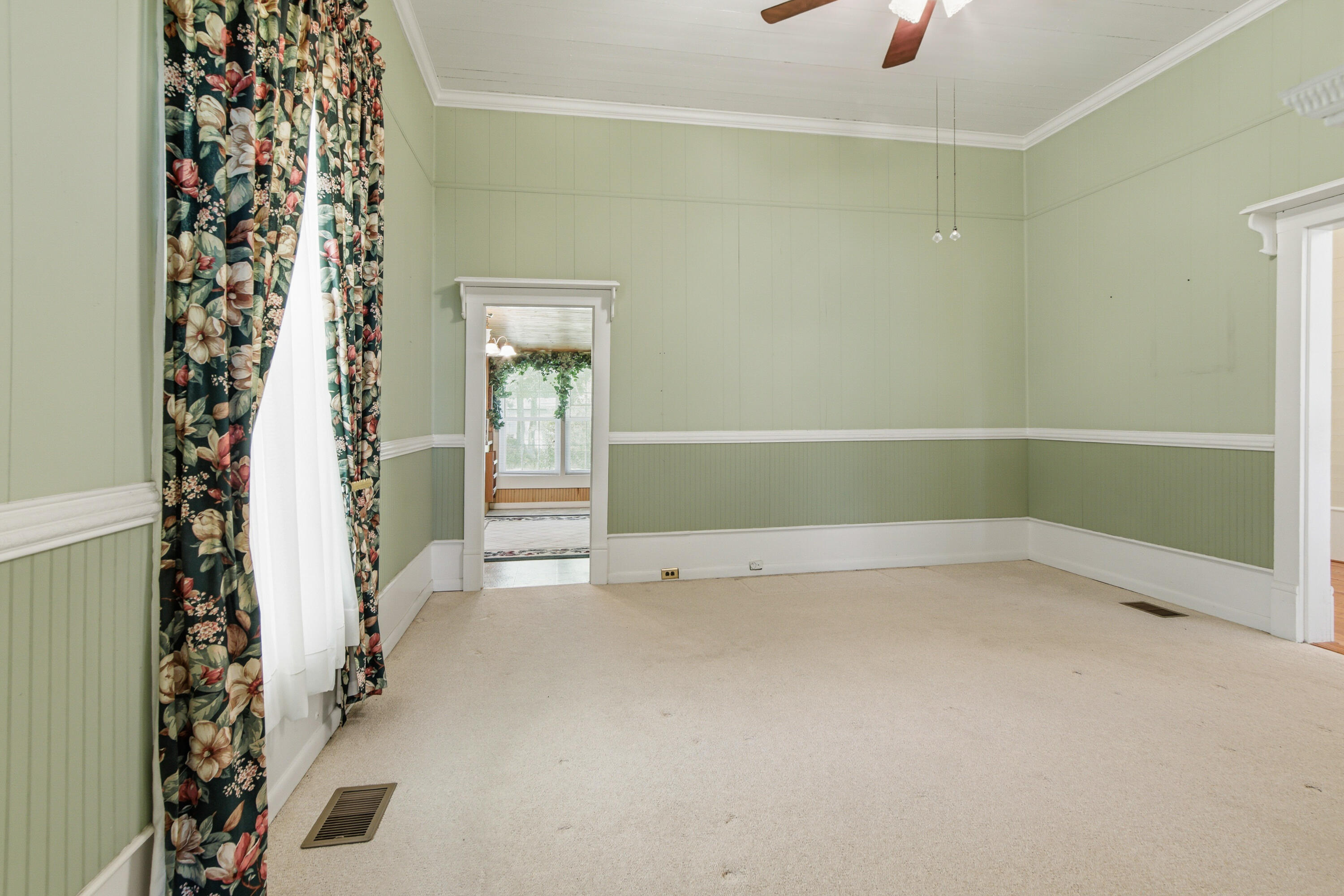 NO RECORDED SUBDIVISION - Residential