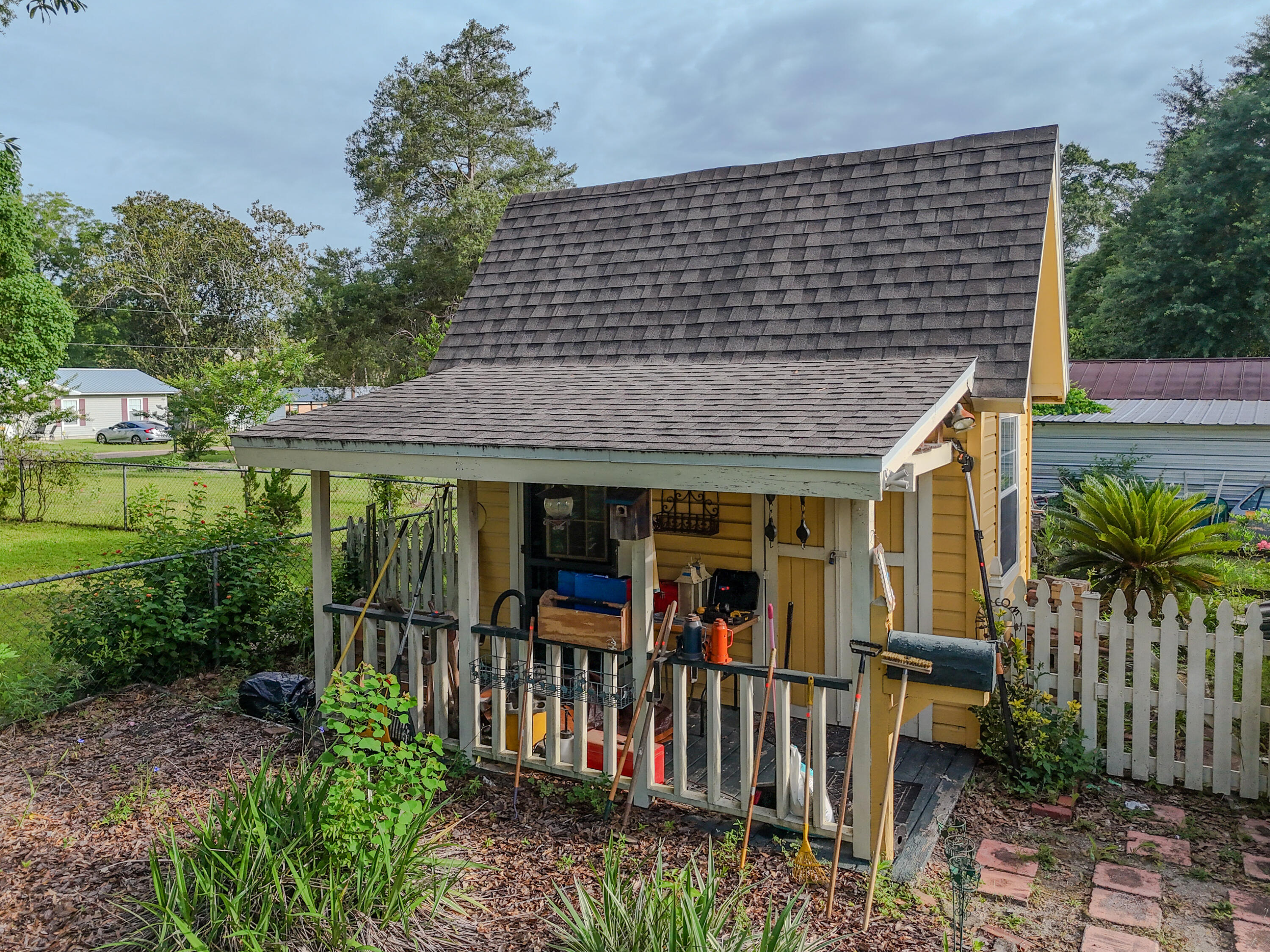NO RECORDED SUBDIVISION - Residential
