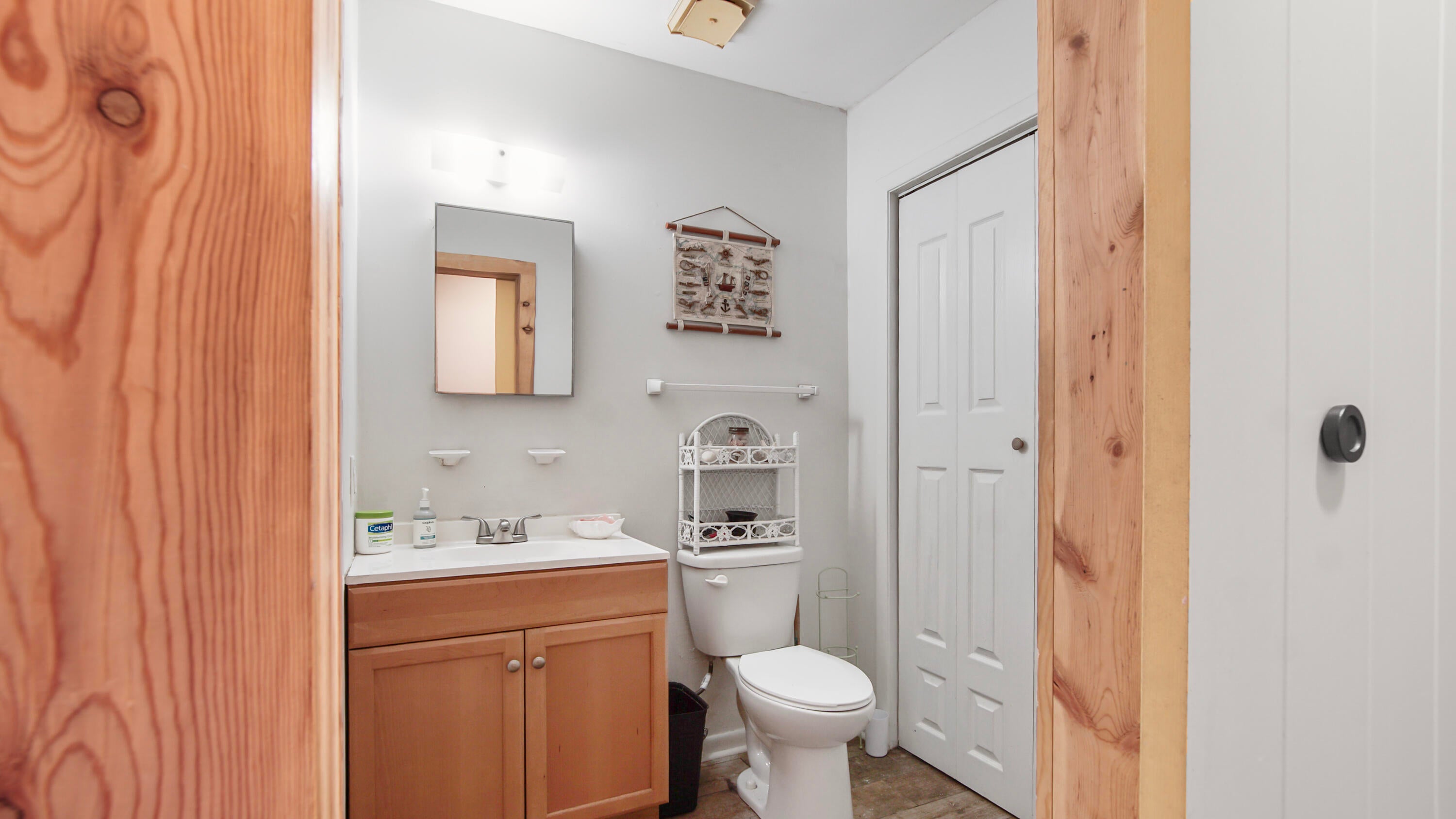 NO RECORDED SUBDIVISION - Residential