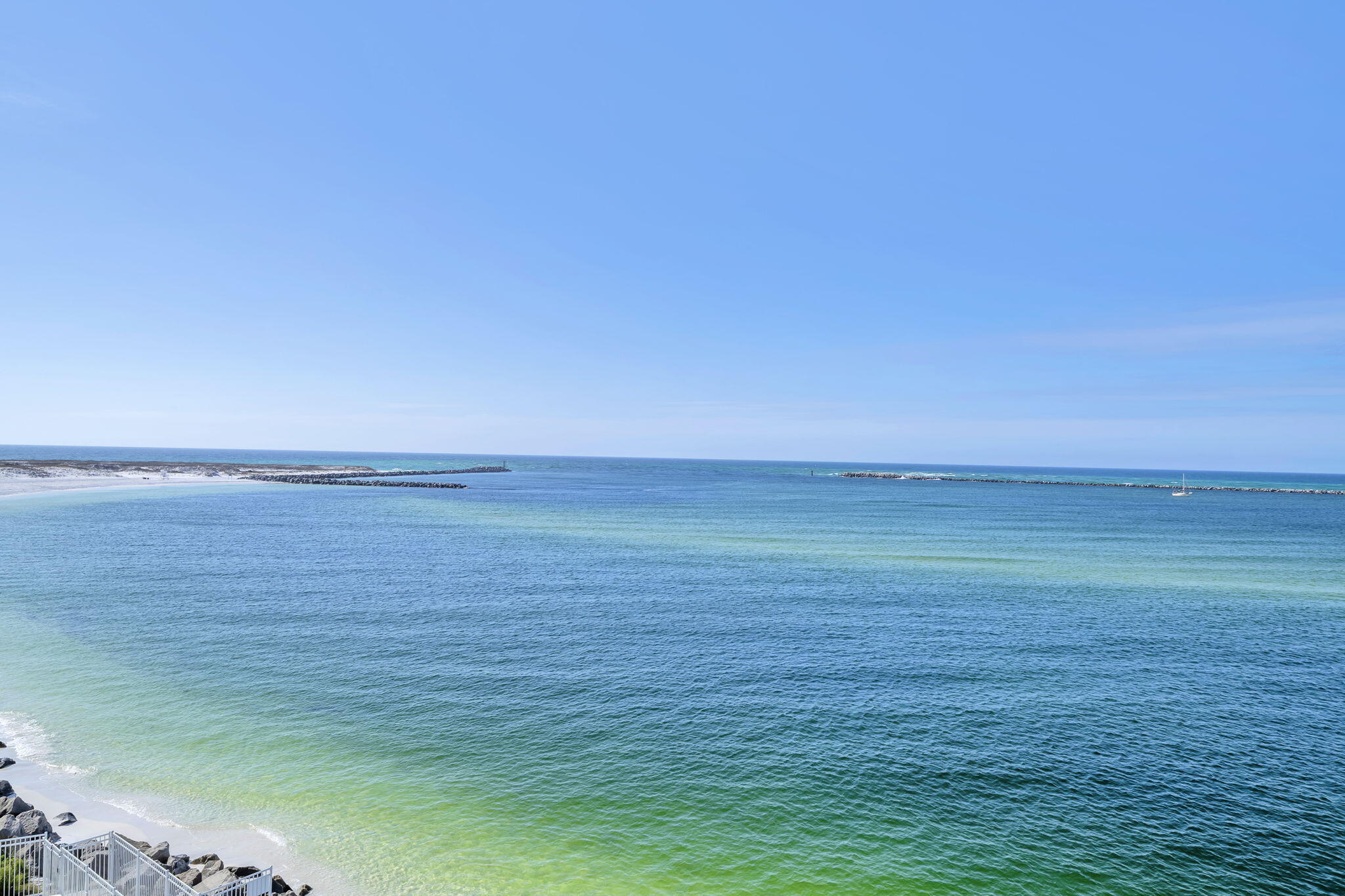 WATERVIEW TOWERS YACHT CLUB - Residential
