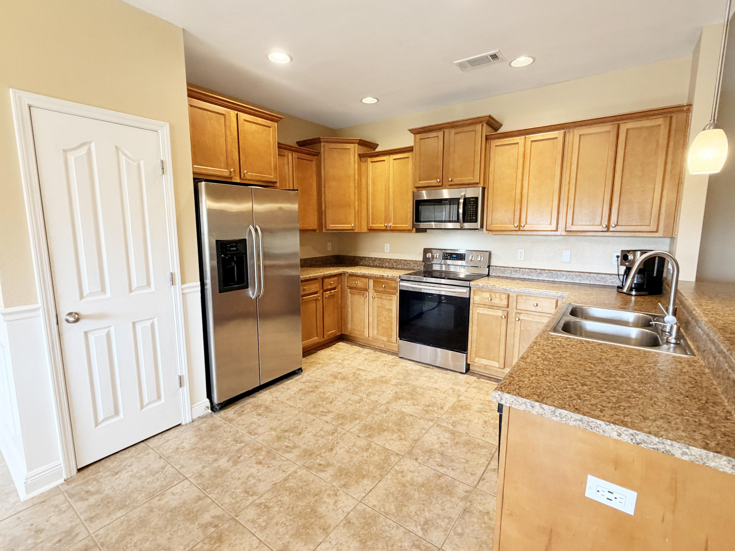 ROLLING RIDGE S/D - Residential