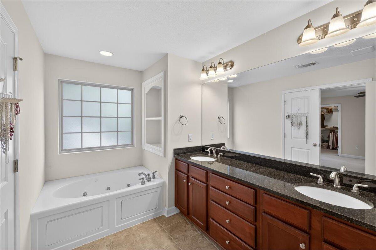 DUGGAN POND ESTATES - Residential
