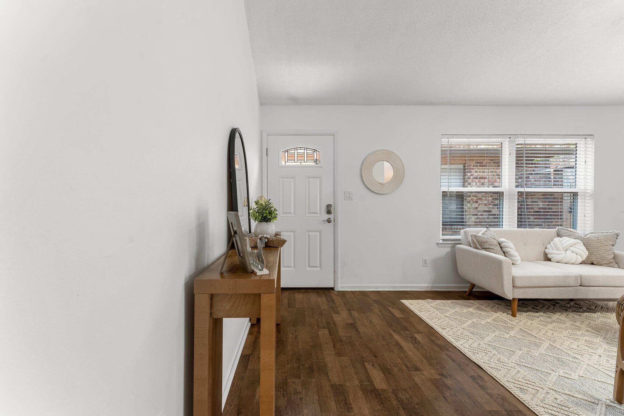 INDIAN OAKS - Residential Lease