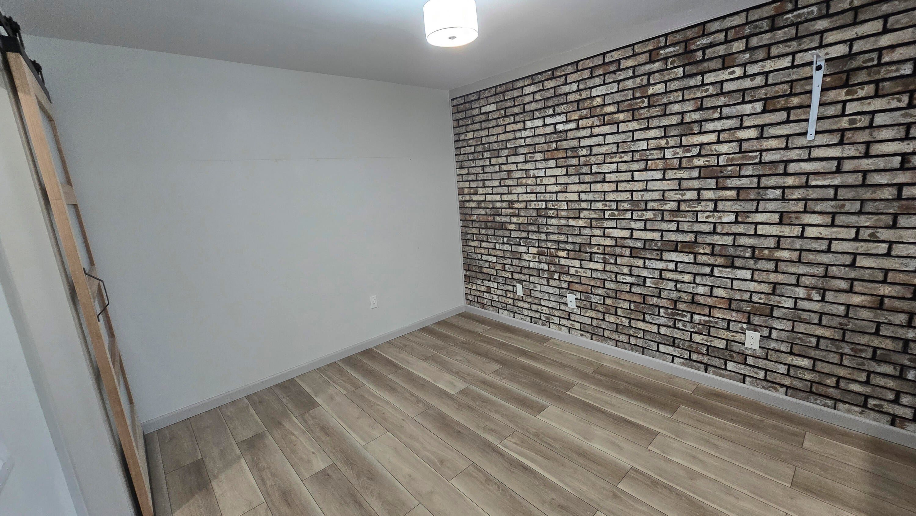 METES & BOUNDS - Residential Lease