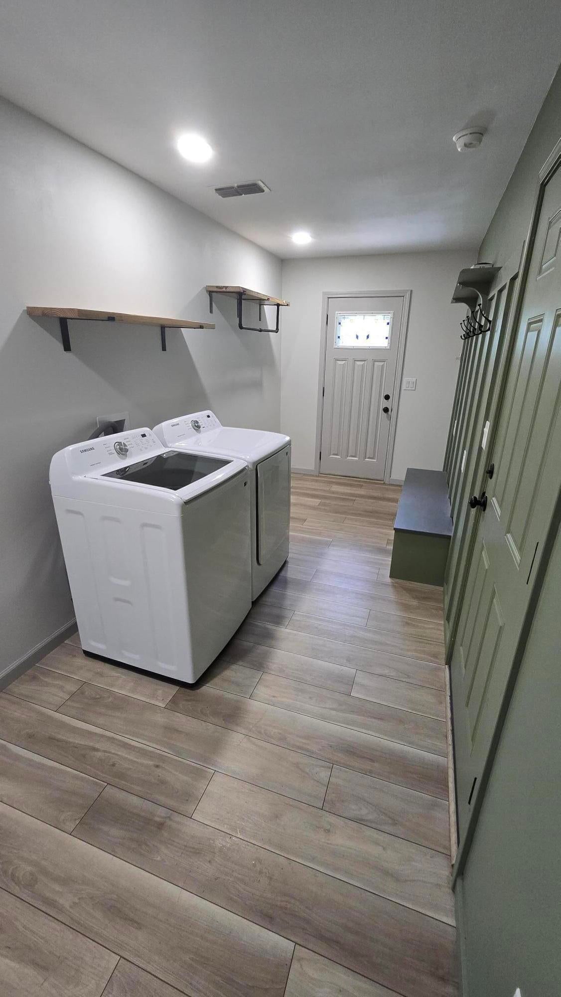 METES & BOUNDS - Residential Lease