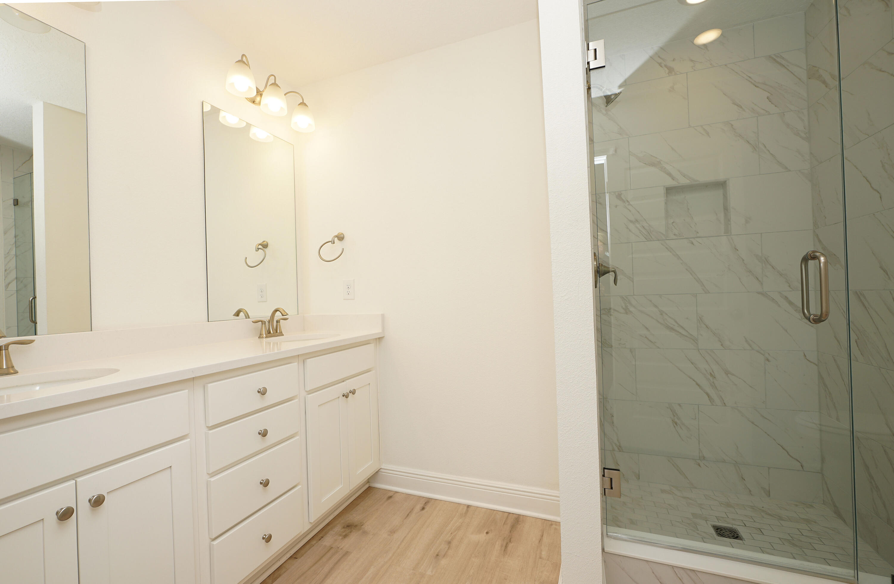 Harbor Place Townhomes - Residential Lease