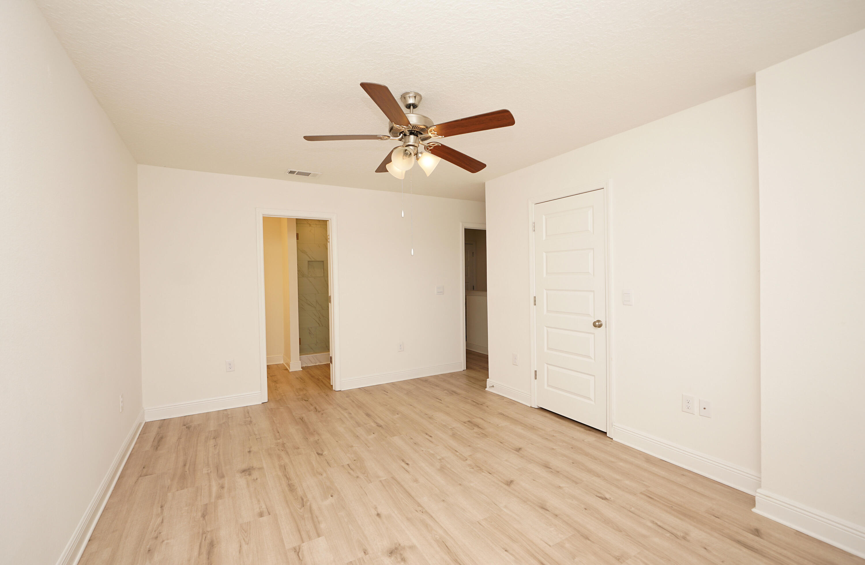 Harbor Place Townhomes - Residential Lease