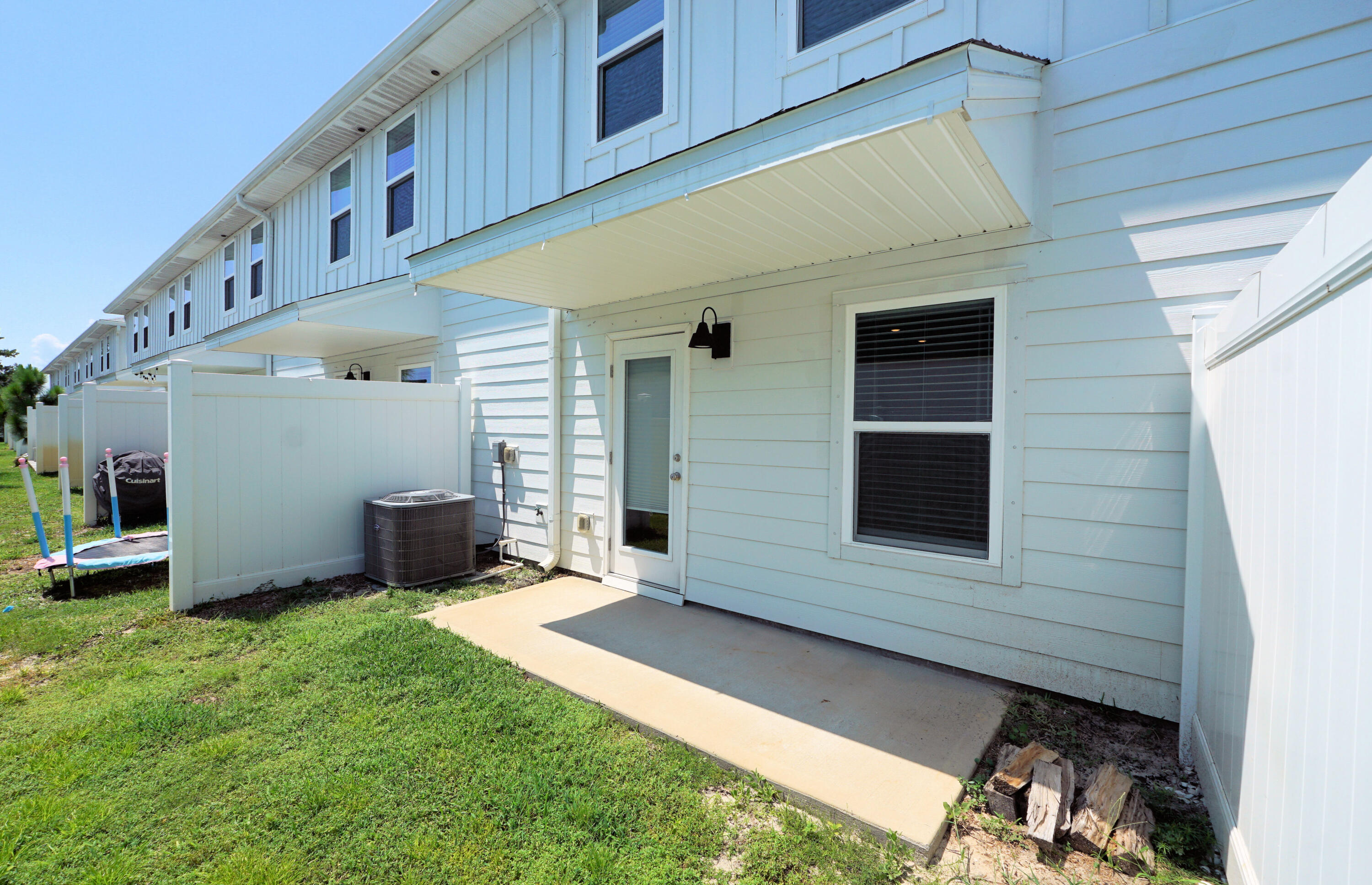 Harbor Place Townhomes - Residential Lease