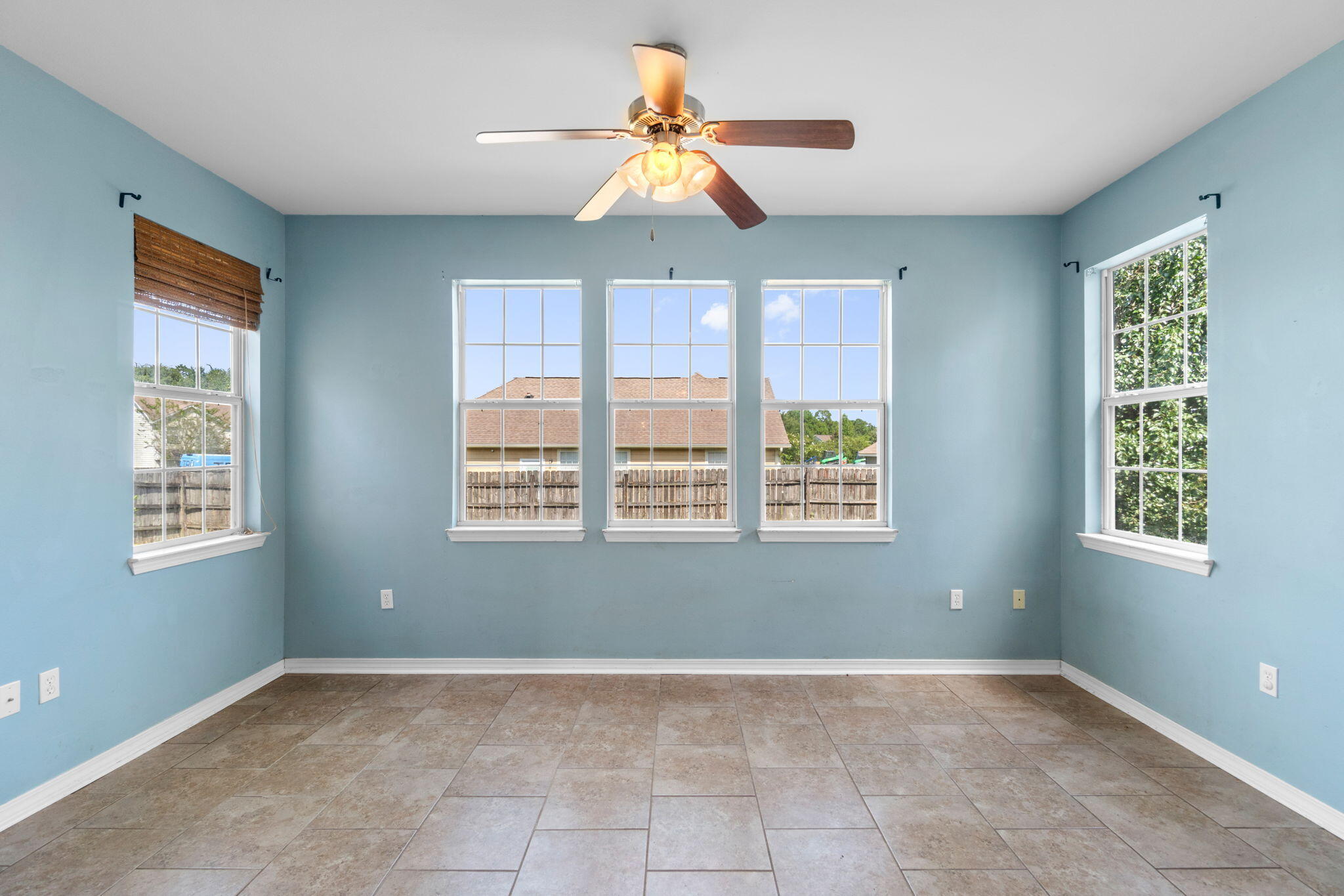 SANDY RIDGE ESTATES - Residential