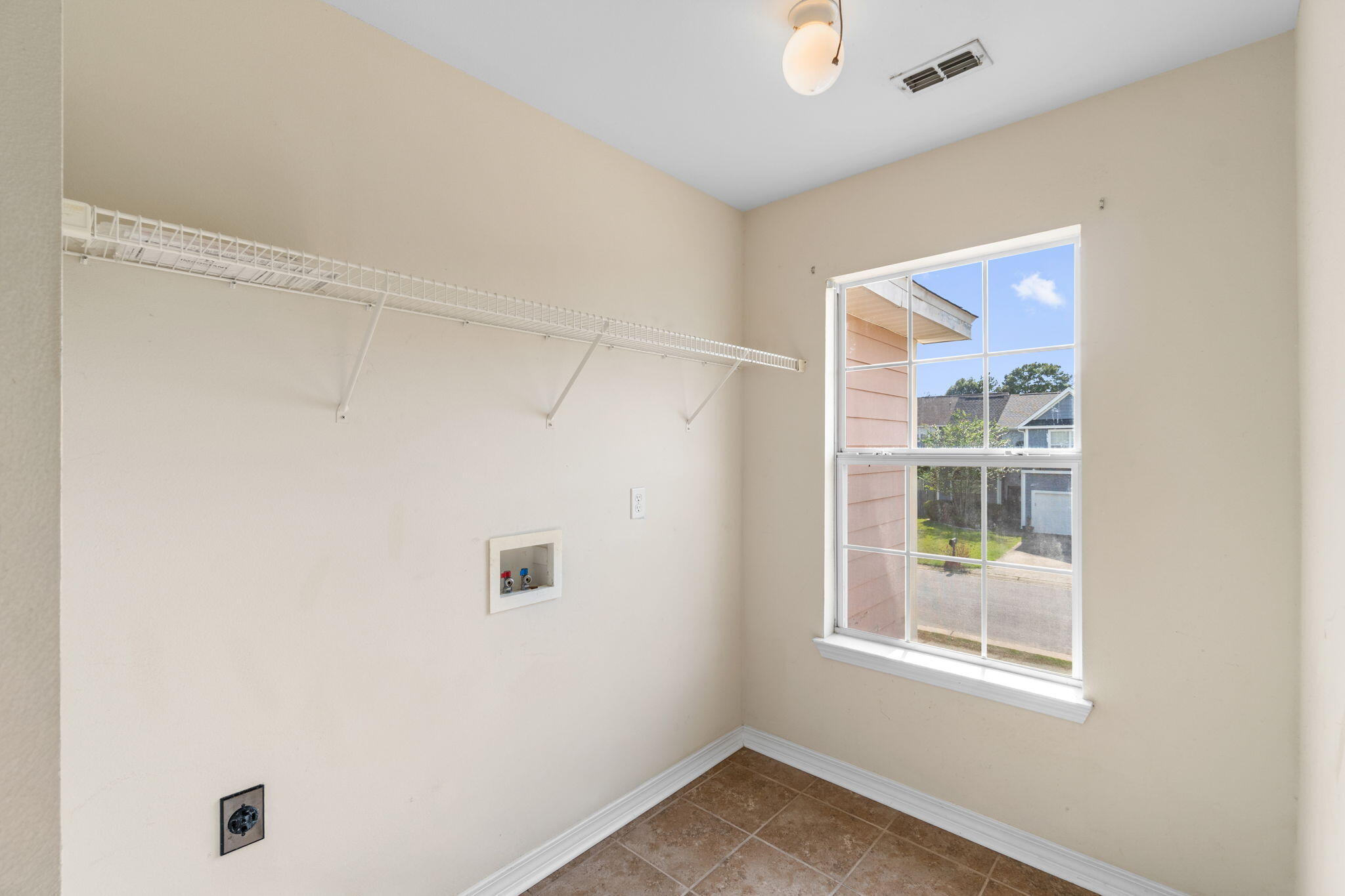 SANDY RIDGE ESTATES - Residential