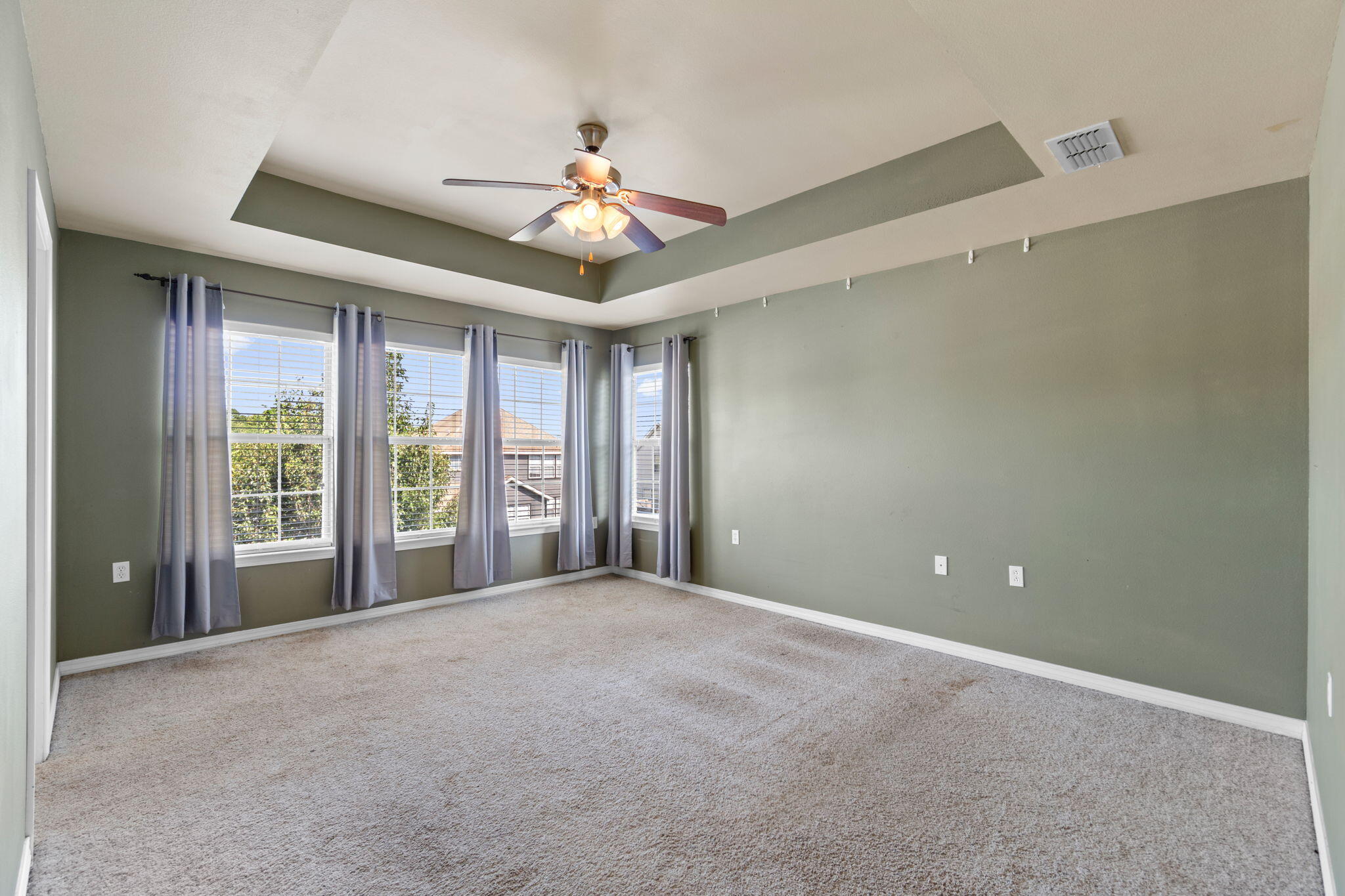 SANDY RIDGE ESTATES - Residential