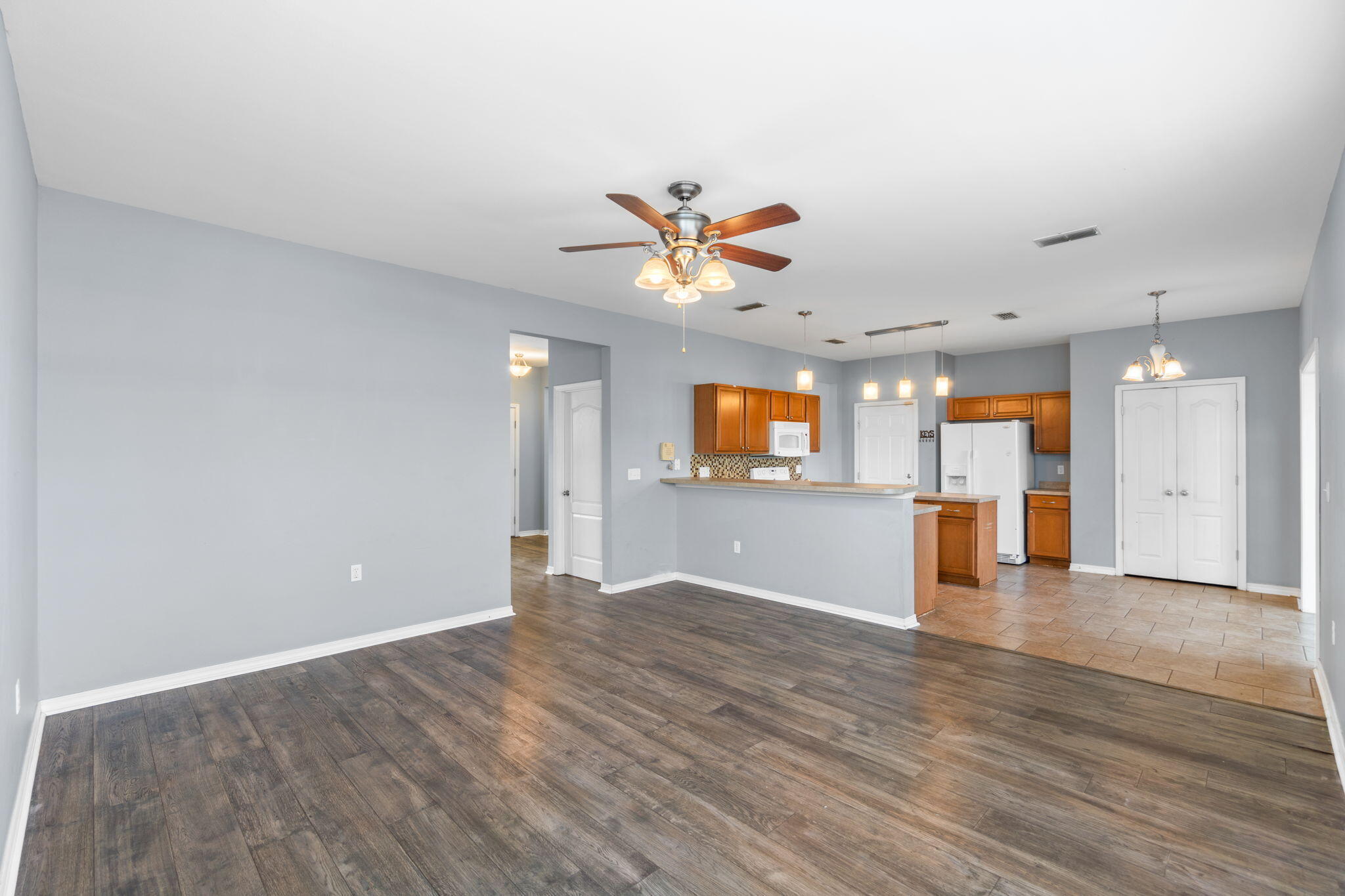 SANDY RIDGE ESTATES - Residential