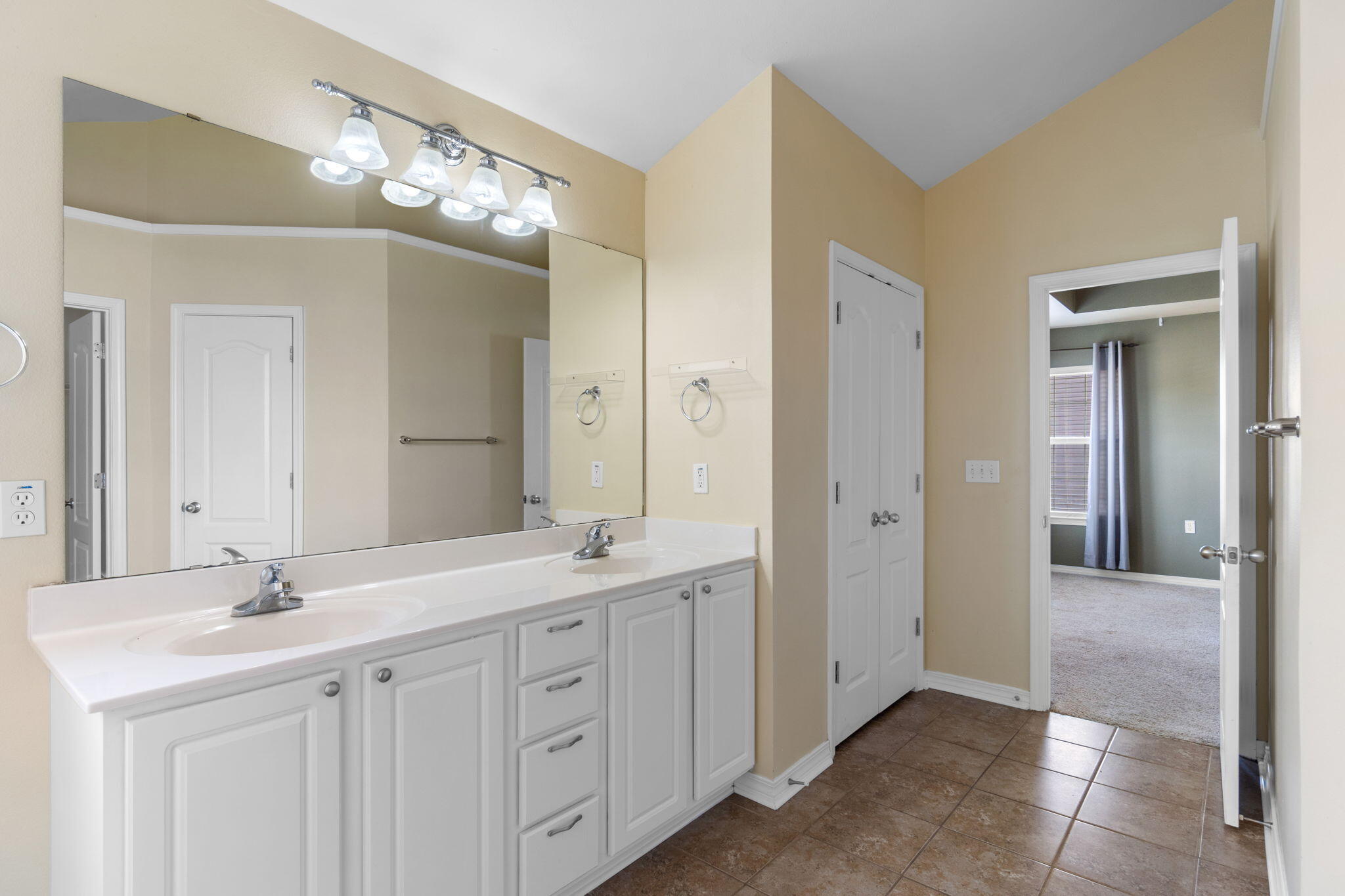 SANDY RIDGE ESTATES - Residential