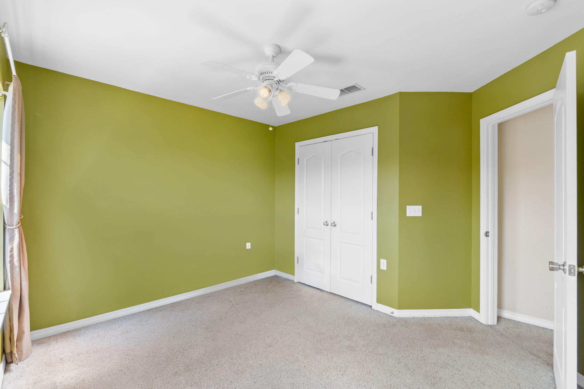 SANDY RIDGE ESTATES - Residential
