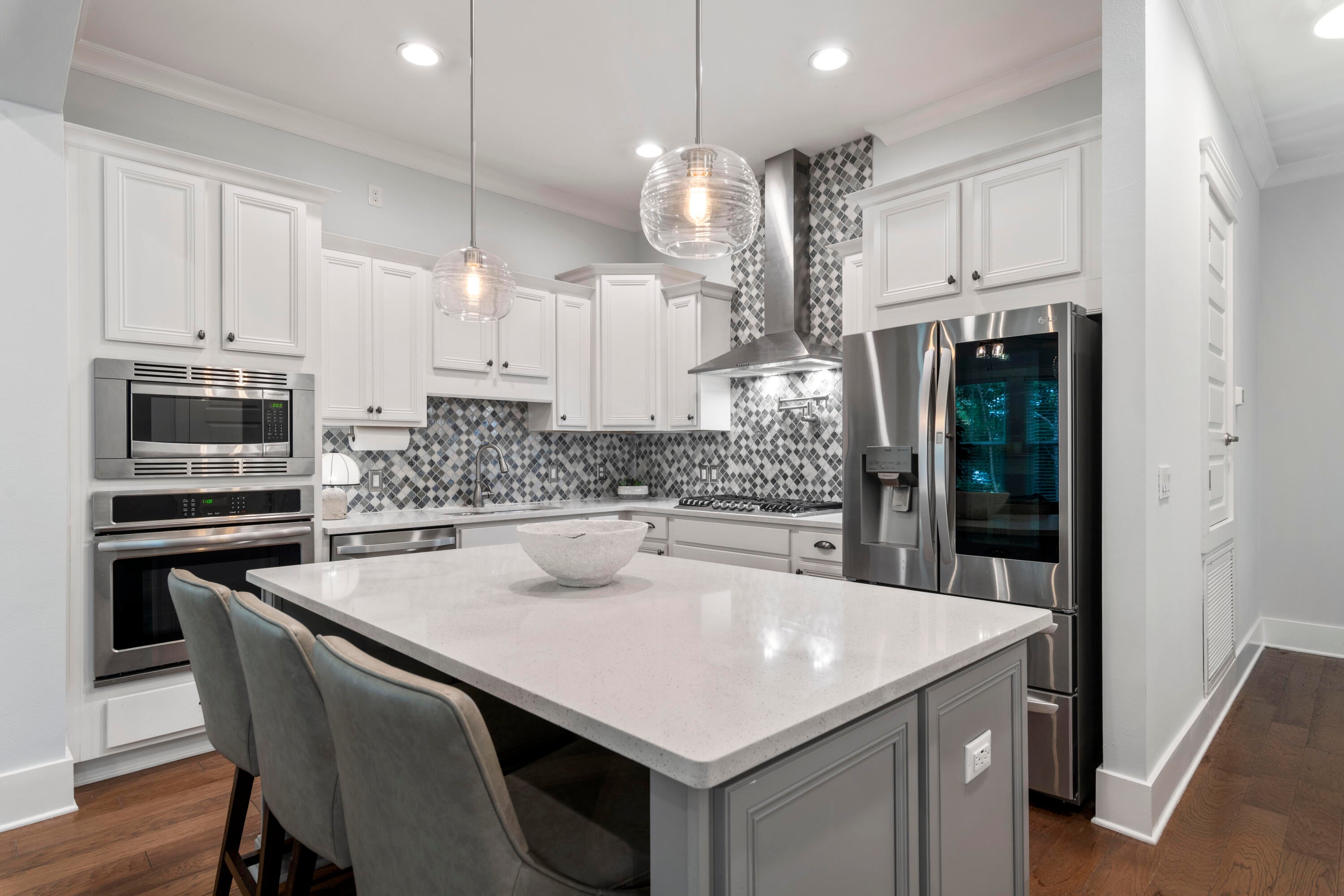 HIGHLAND PARKS - Residential