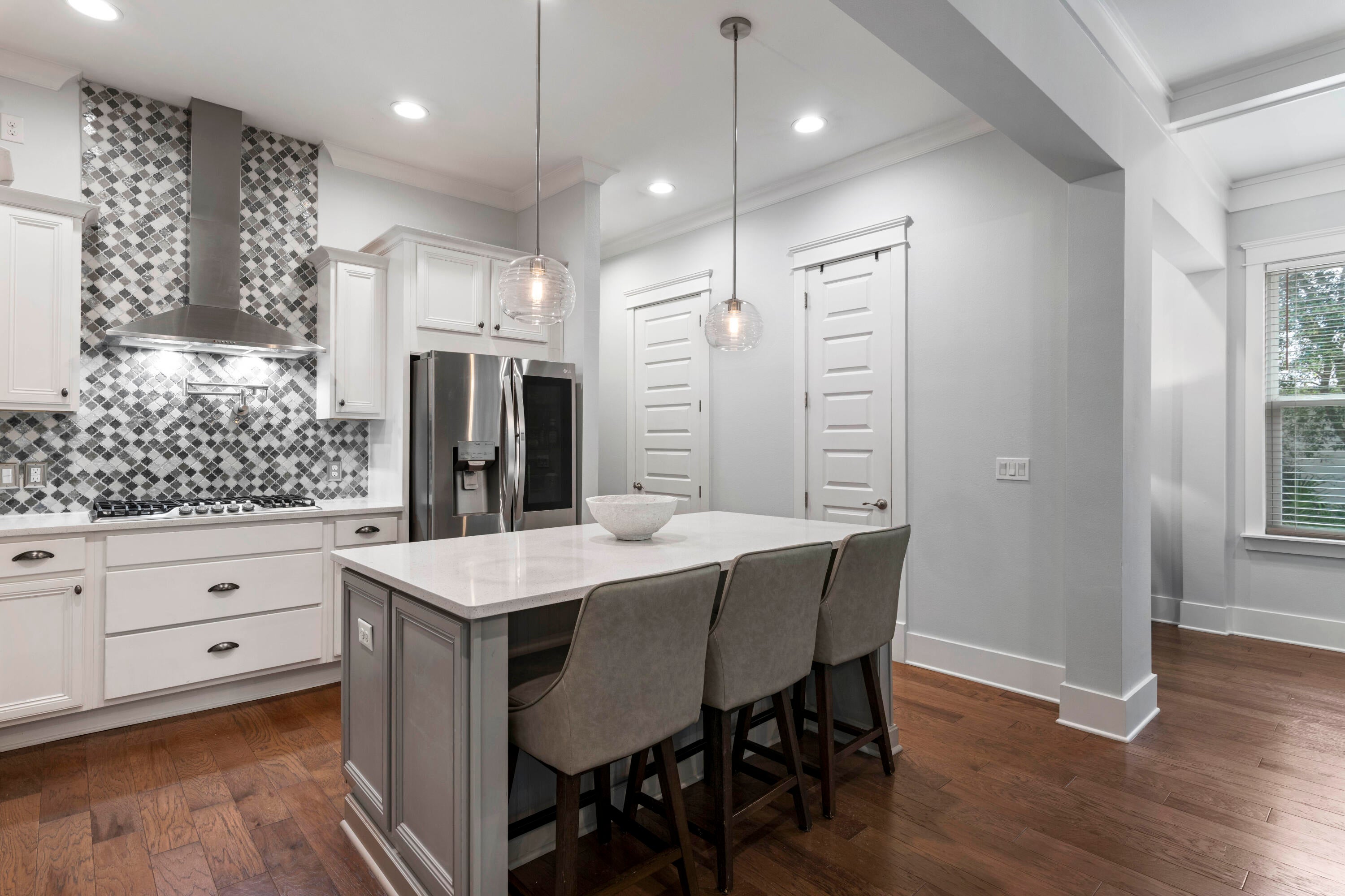 HIGHLAND PARKS - Residential
