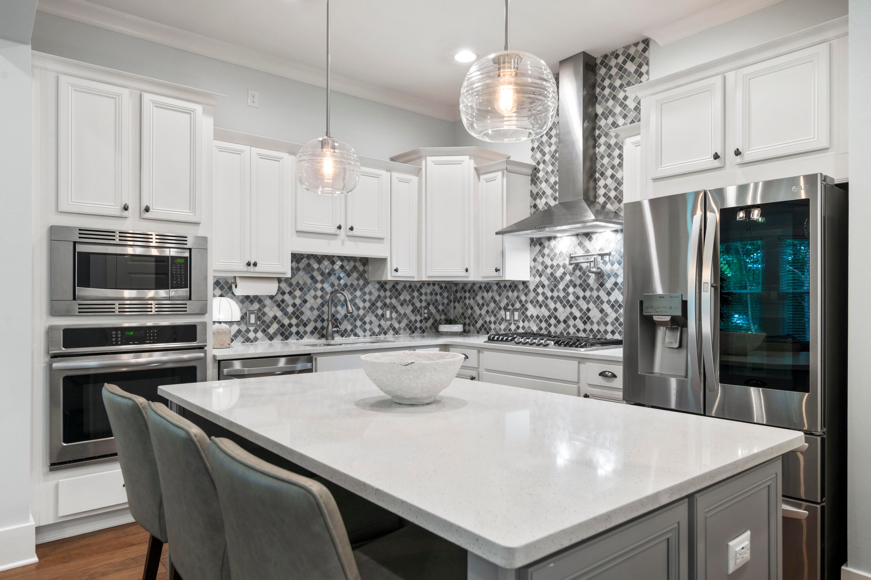 HIGHLAND PARKS - Residential