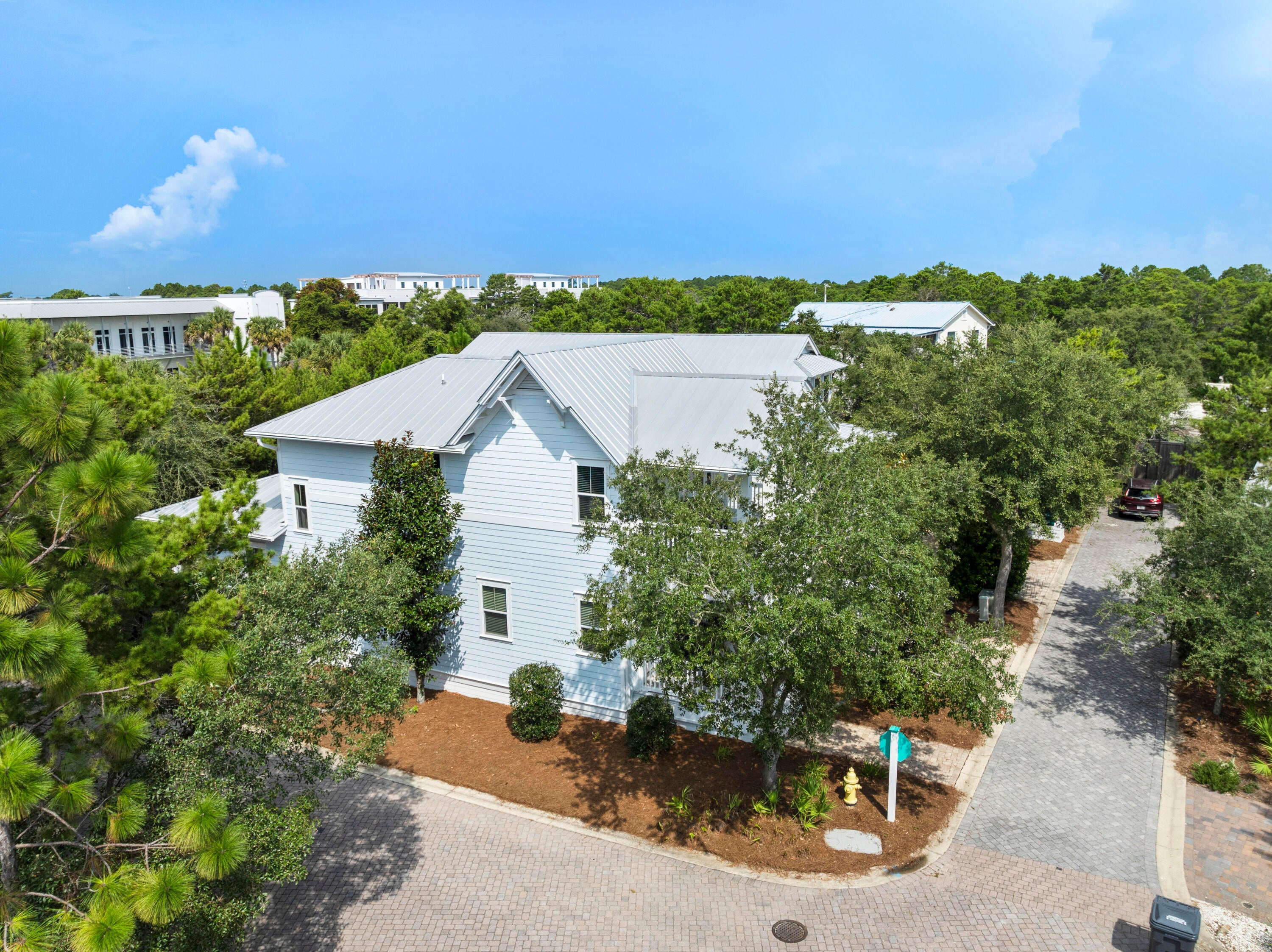 HIGHLAND PARKS - Residential