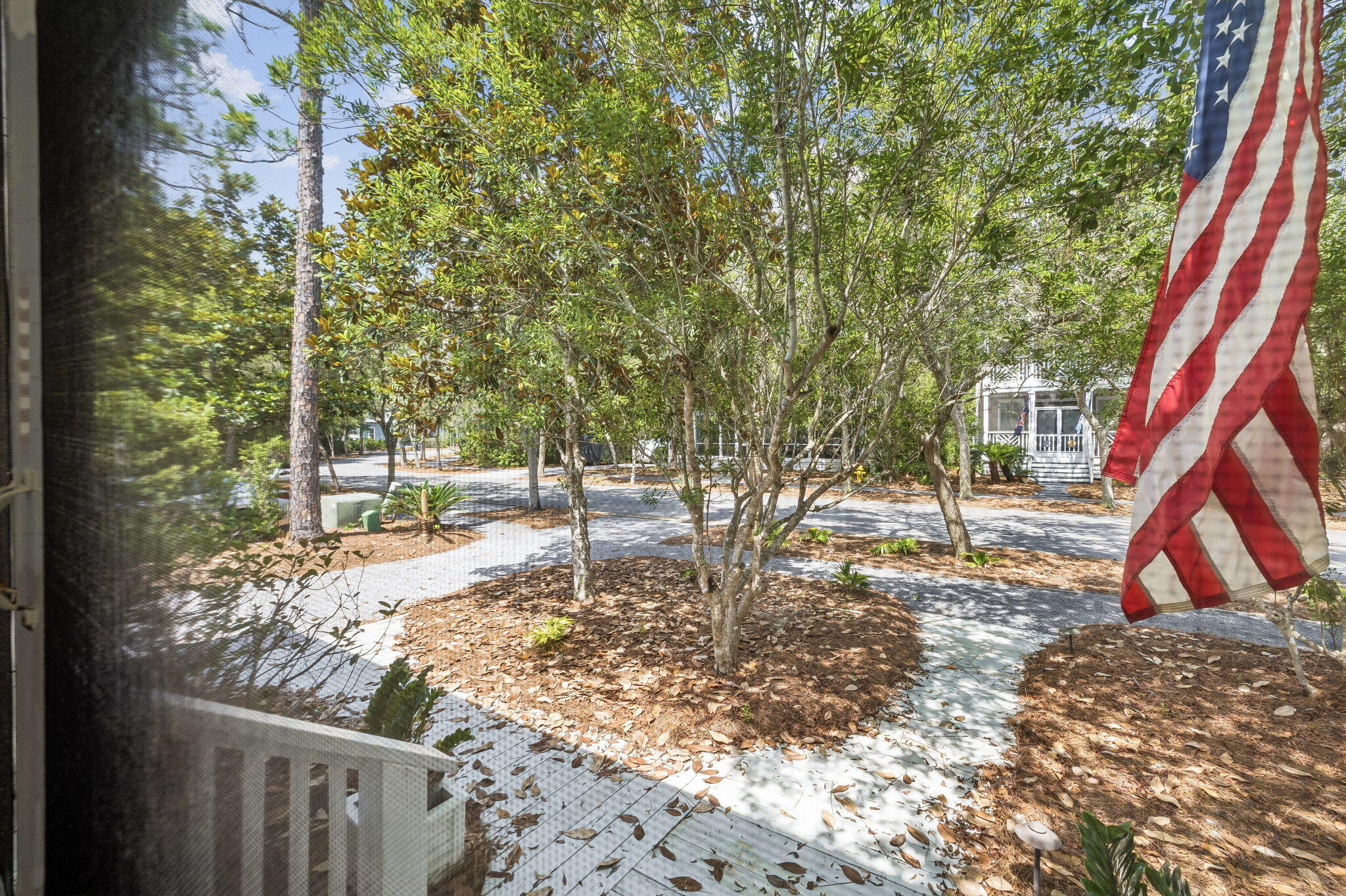 GROVE BY THE SEA - Residential