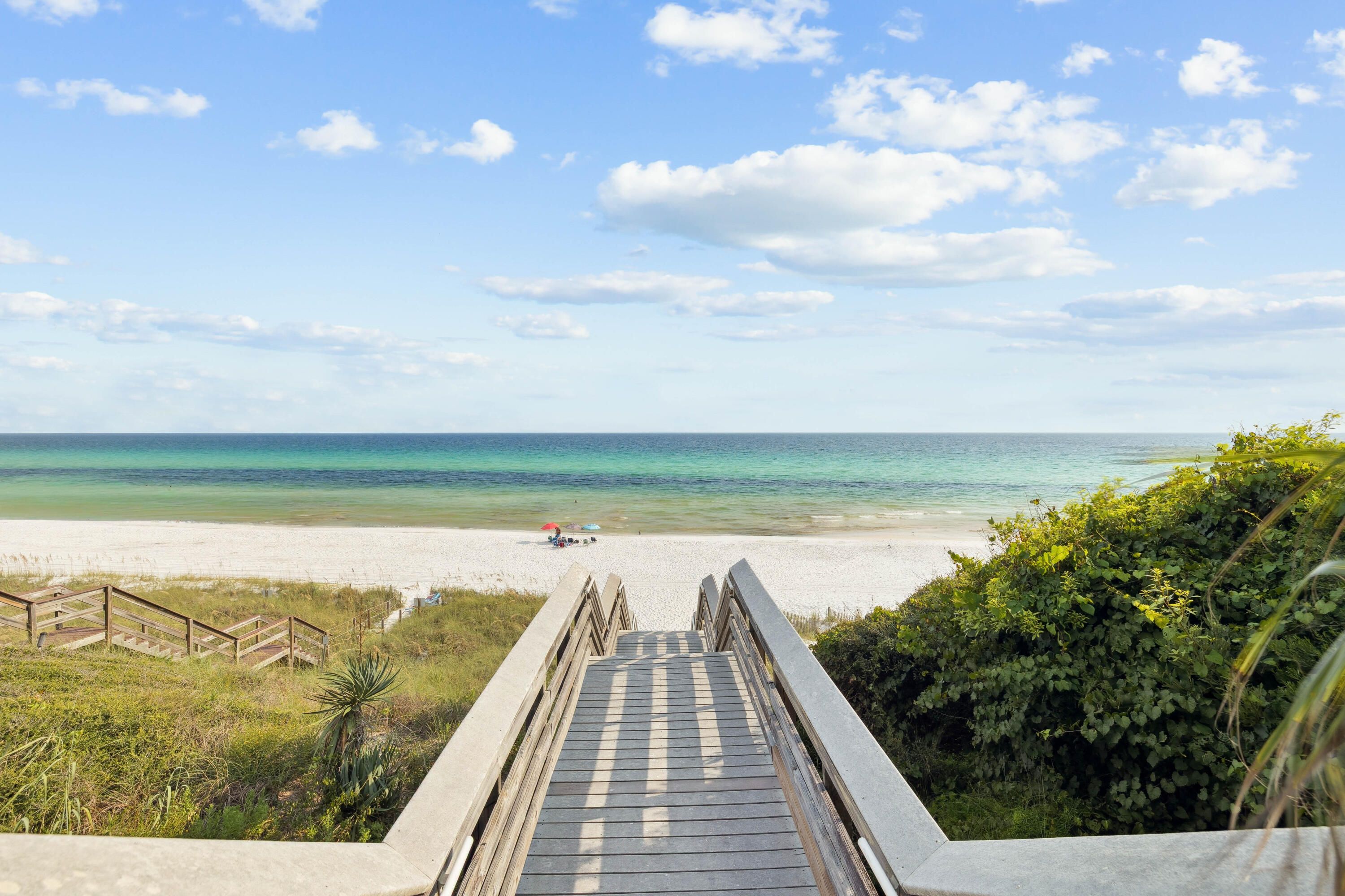 GROVE BY THE SEA - Residential