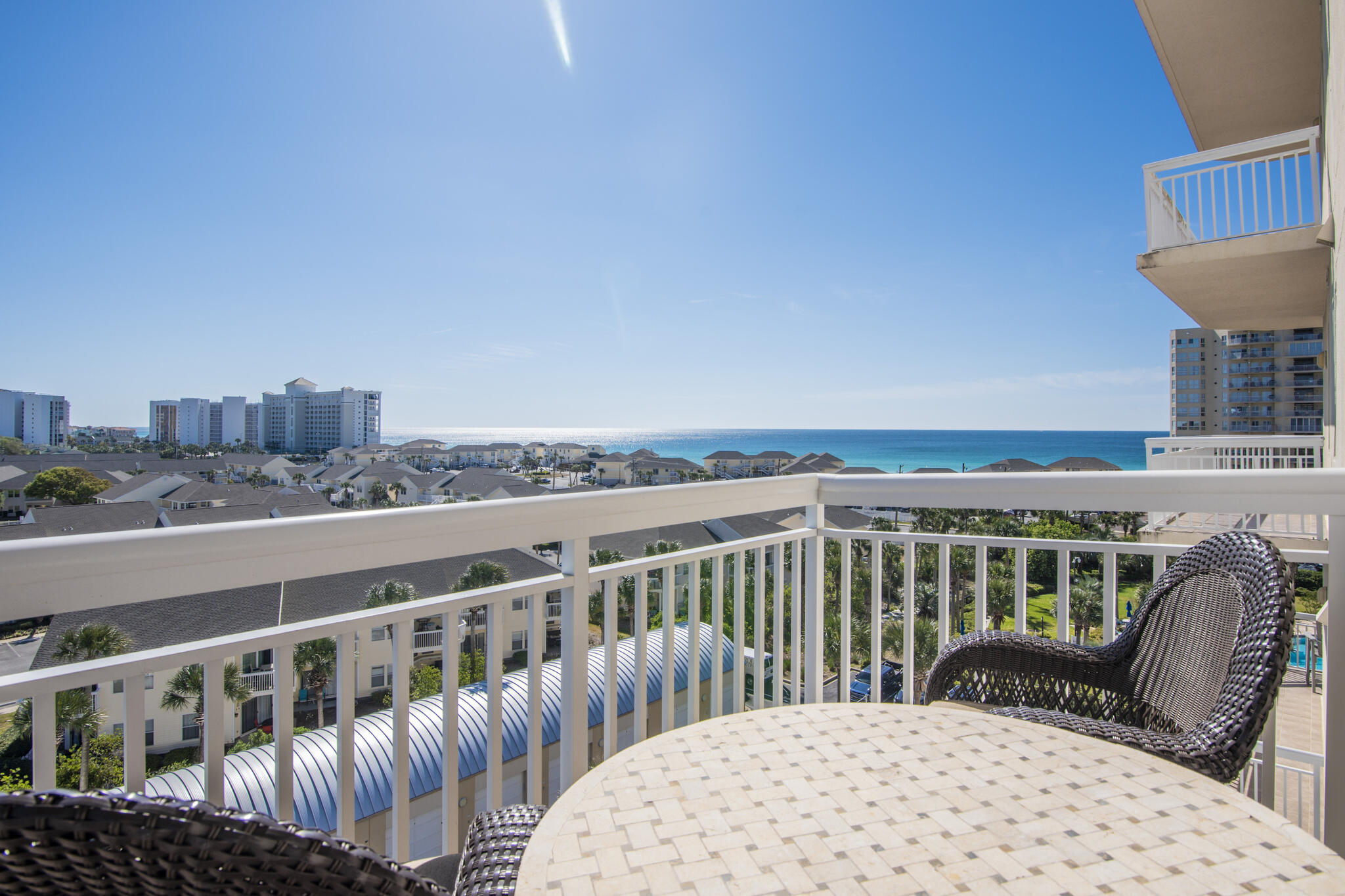 HARBOR LANDING - Residential