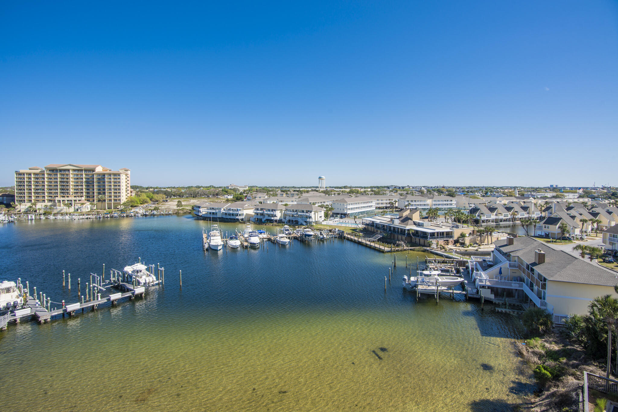 HARBOR LANDING - Residential