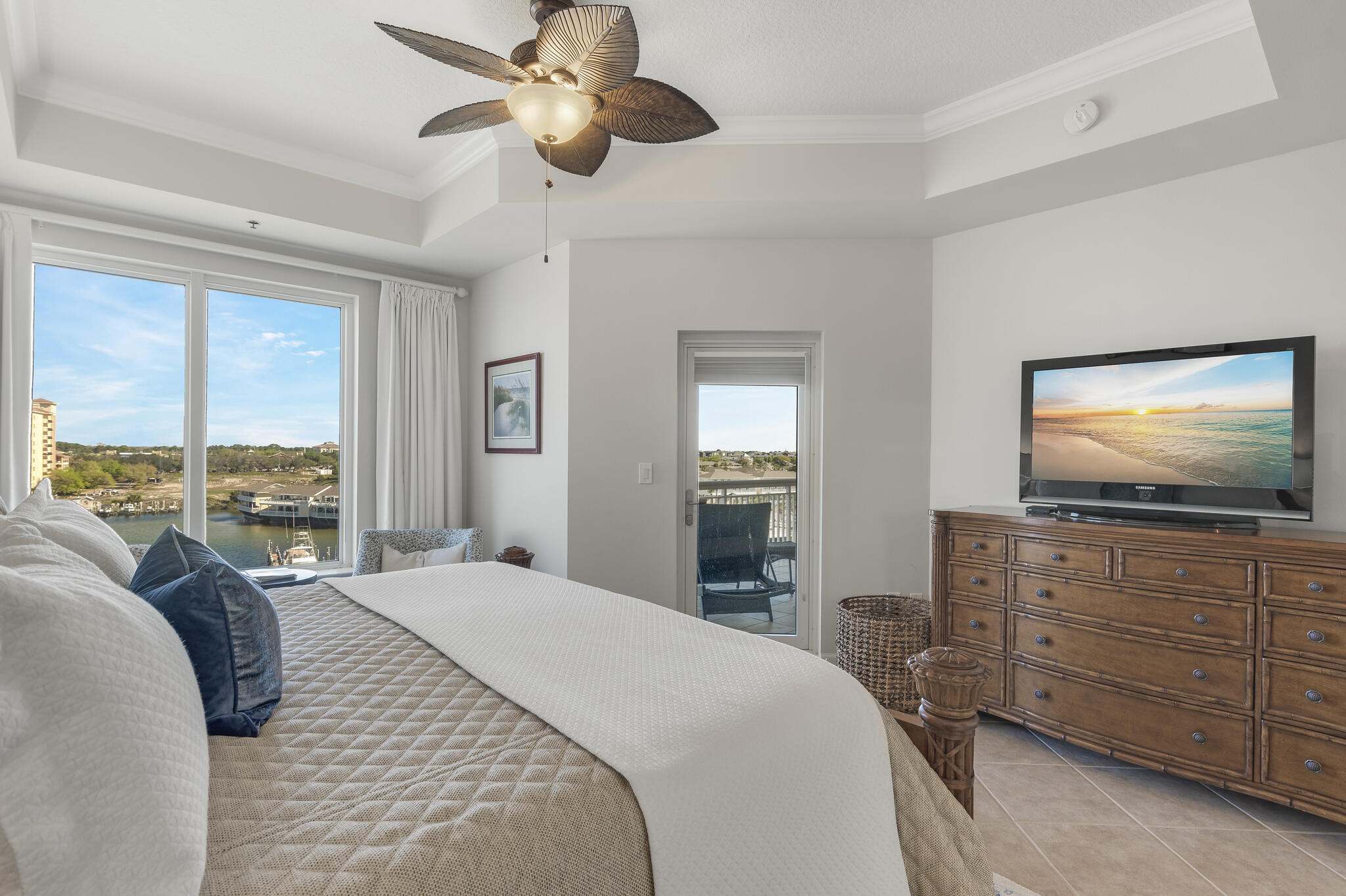 HARBOR LANDING - Residential