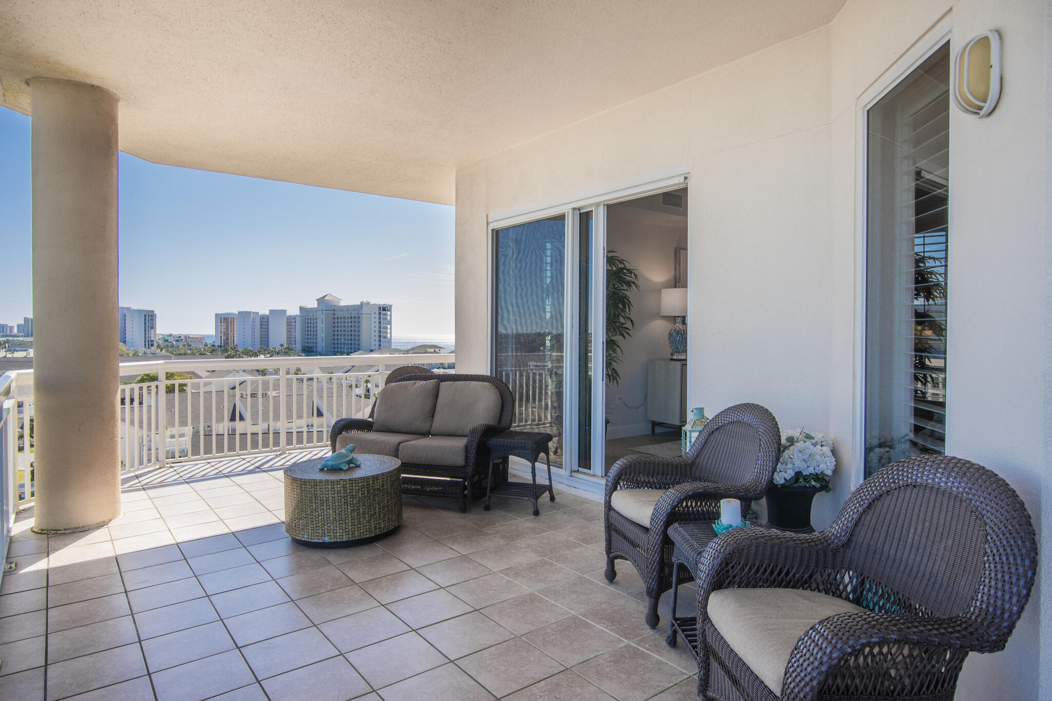 HARBOR LANDING - Residential