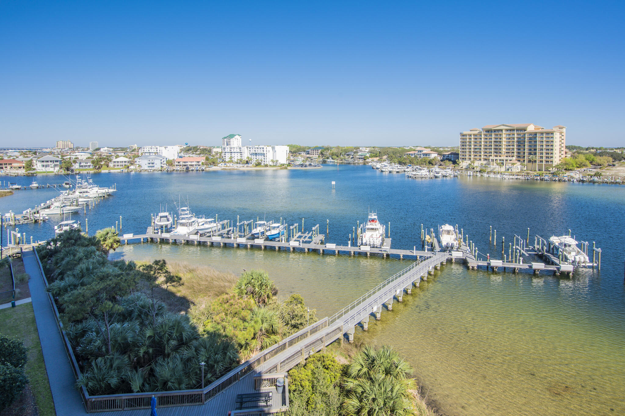 HARBOR LANDING - Residential