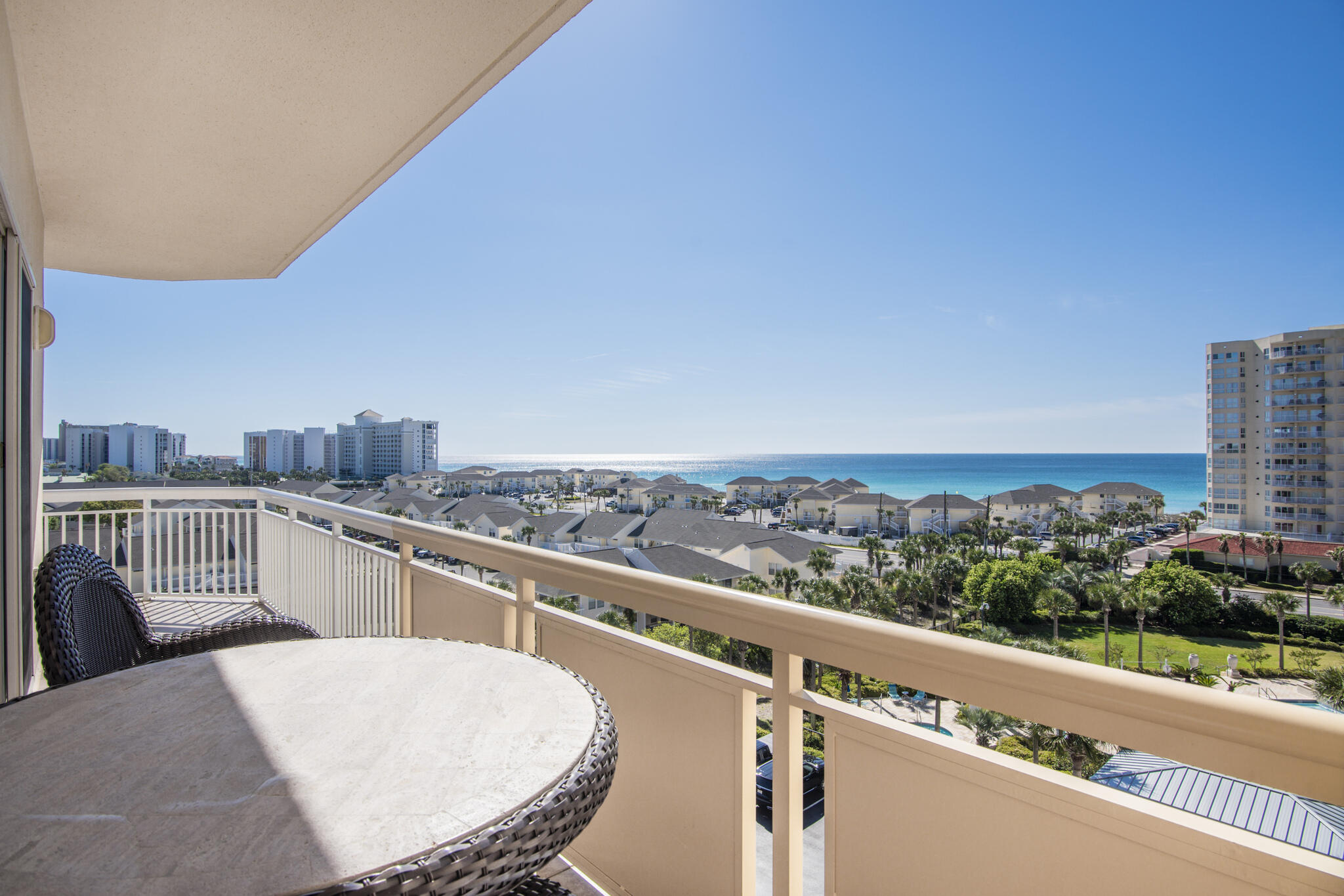 HARBOR LANDING - Residential