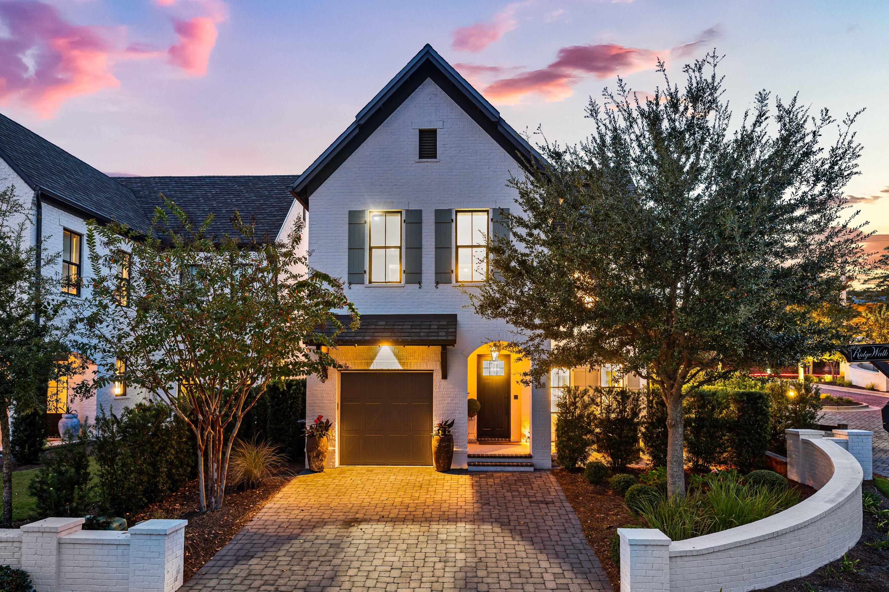 Ridgewalk - Residential