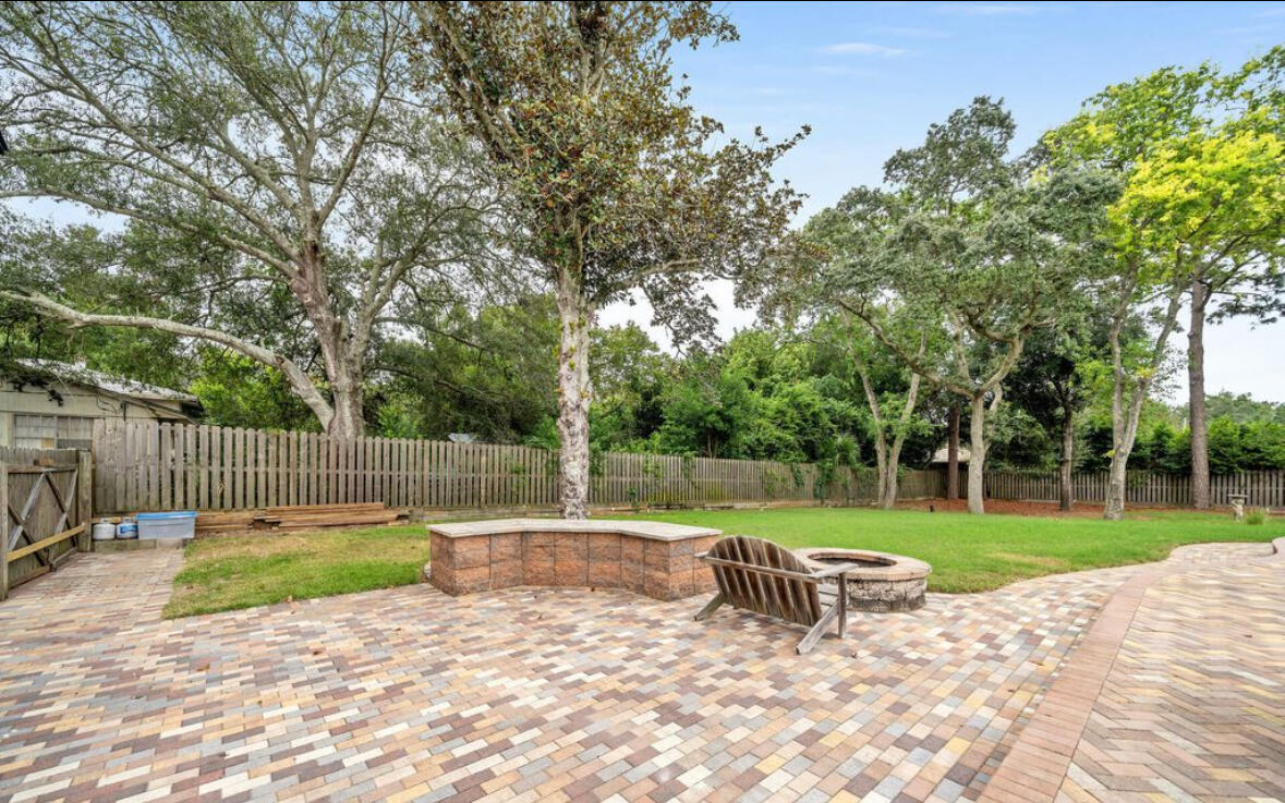 CAHLOUN S/D TO DESTIN - Residential