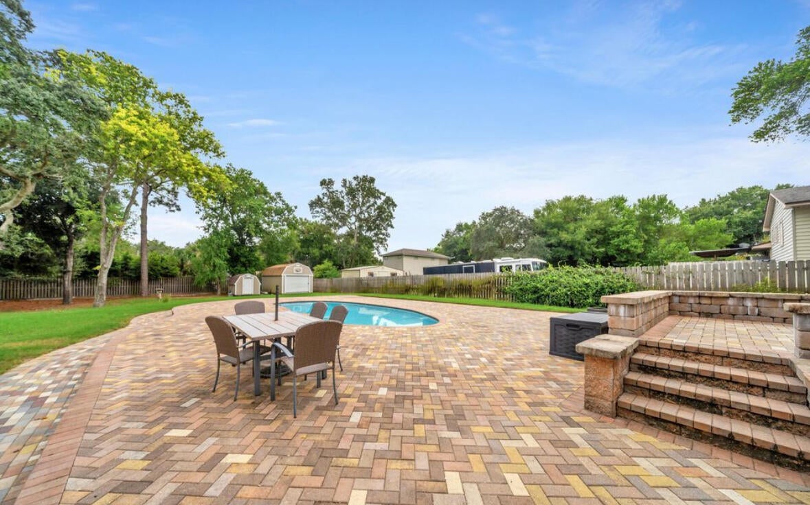 CAHLOUN S/D TO DESTIN - Residential