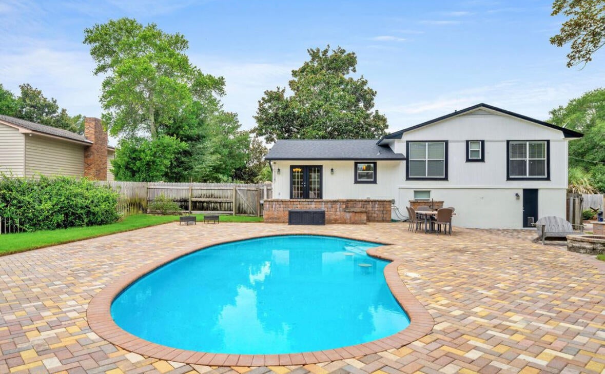CAHLOUN S/D TO DESTIN - Residential