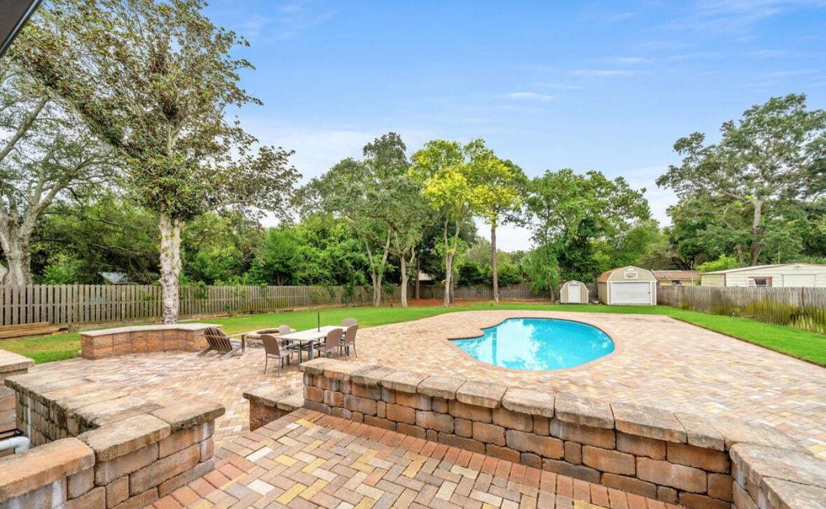 CAHLOUN S/D TO DESTIN - Residential