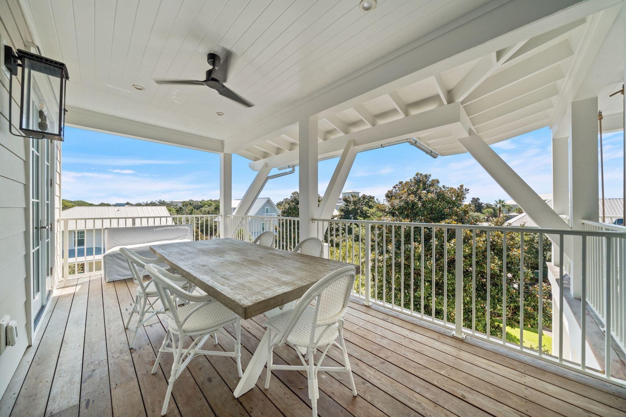 BLUE MOUNTAIN BEACH - Residential