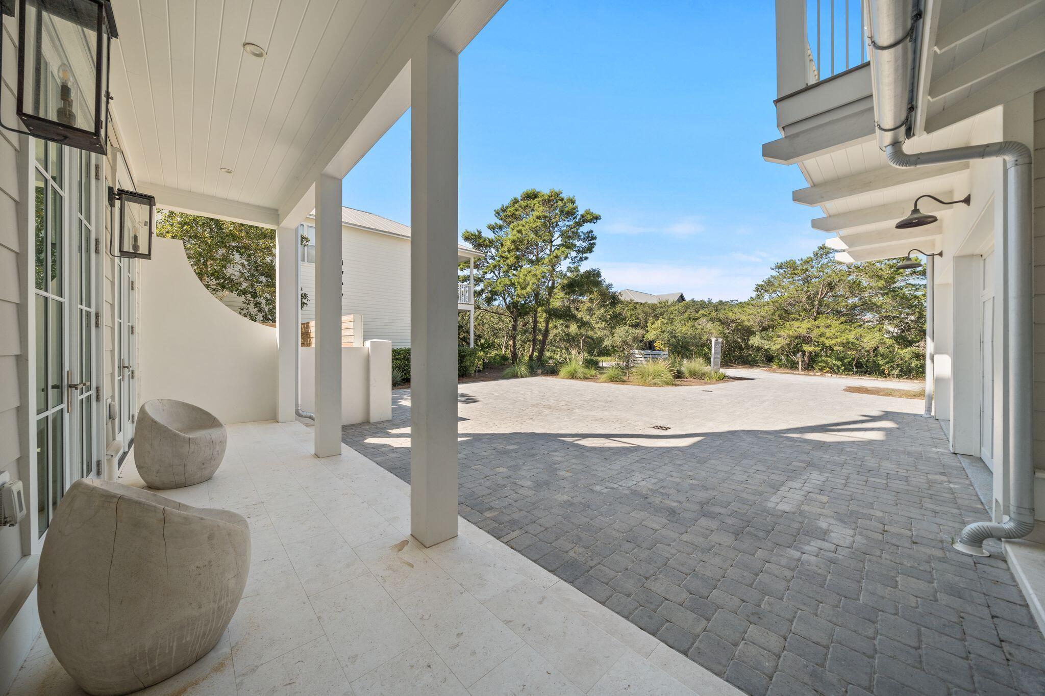 BLUE MOUNTAIN BEACH - Residential