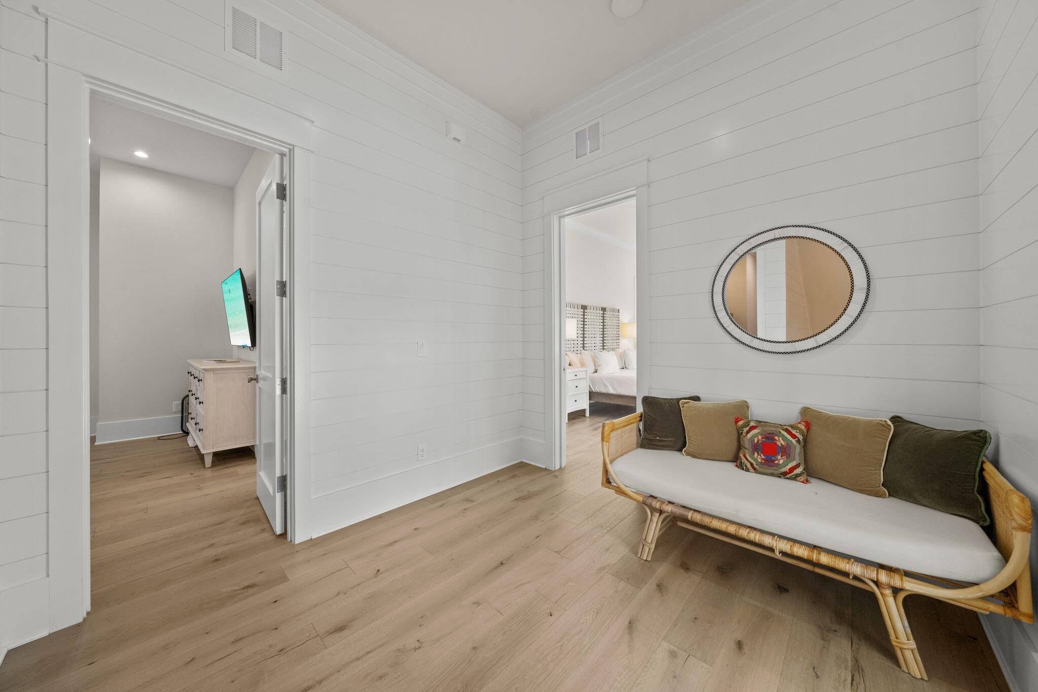 BLUE MOUNTAIN BEACH - Residential