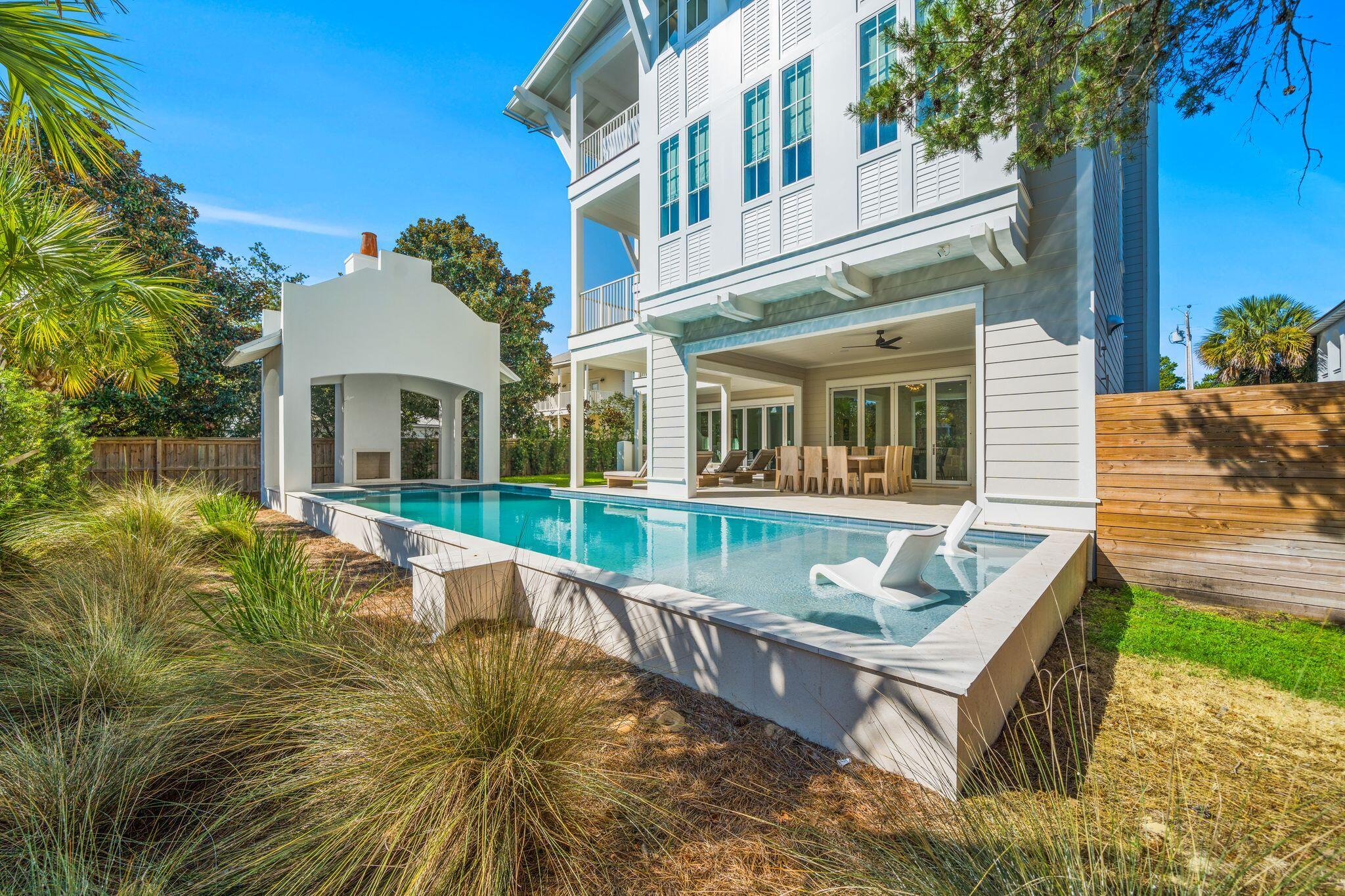 BLUE MOUNTAIN BEACH - Residential