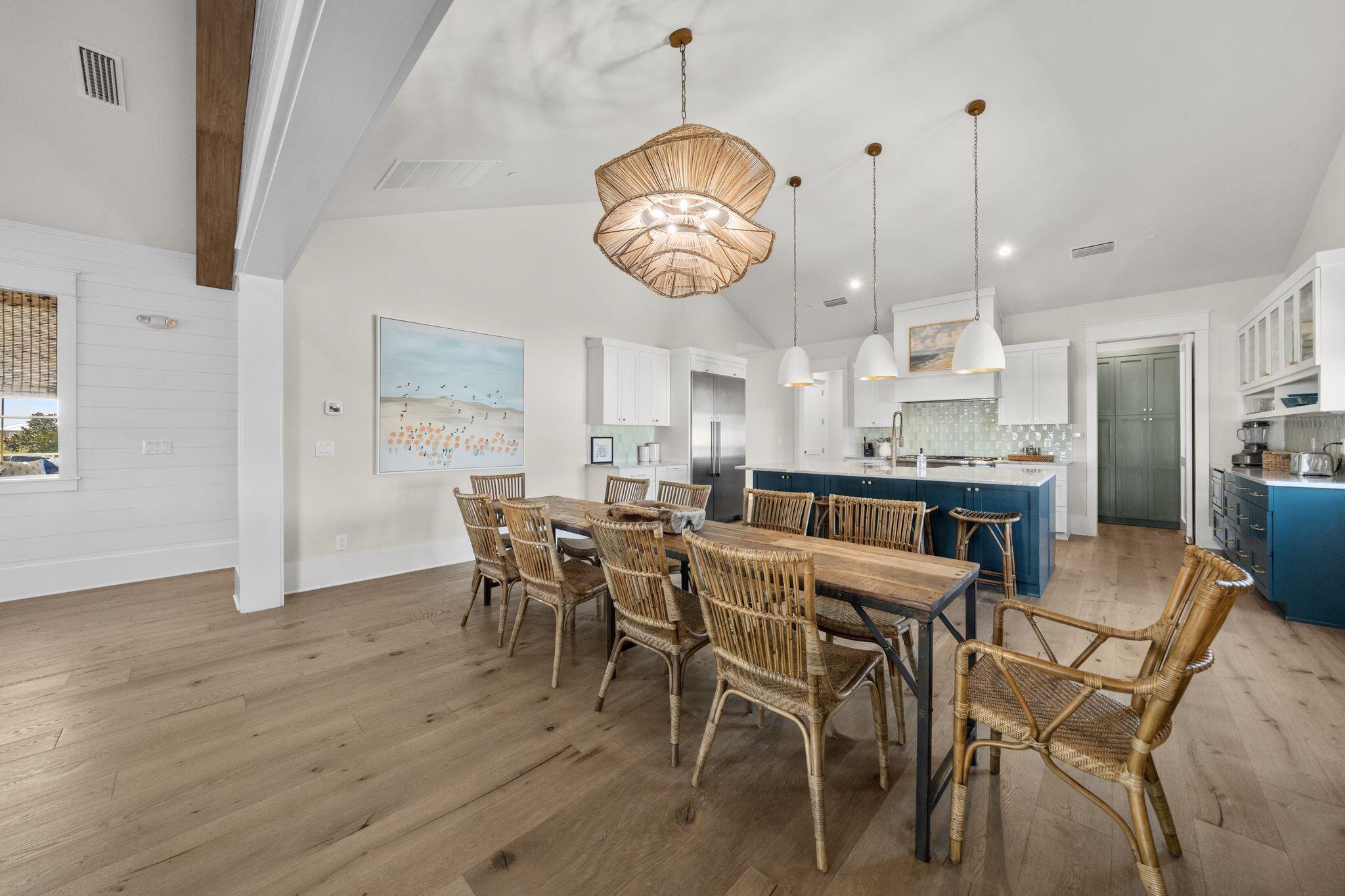 BLUE MOUNTAIN BEACH - Residential