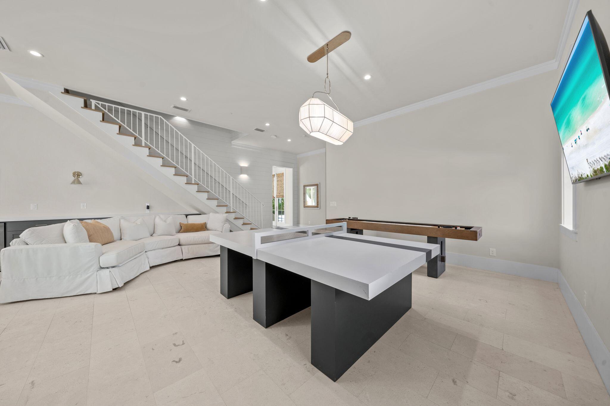 BLUE MOUNTAIN BEACH - Residential