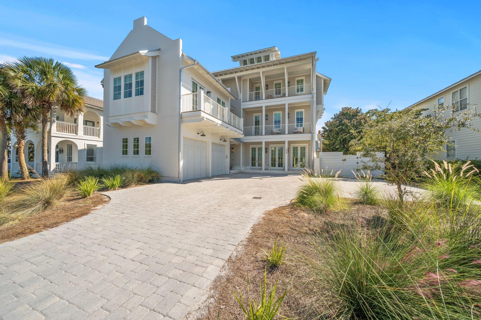 BLUE MOUNTAIN BEACH - Residential