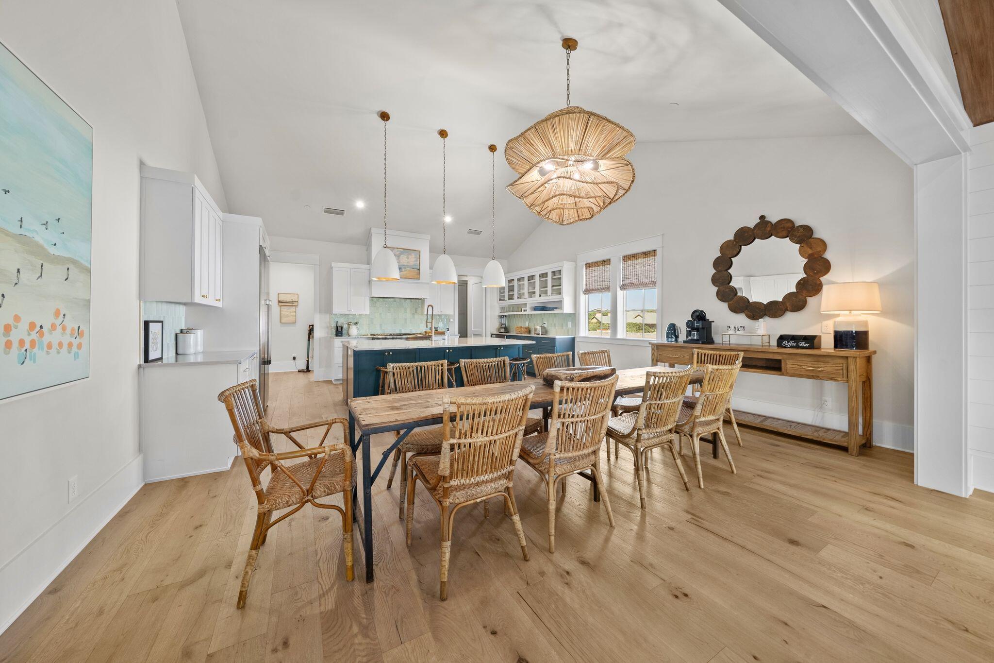 BLUE MOUNTAIN BEACH - Residential