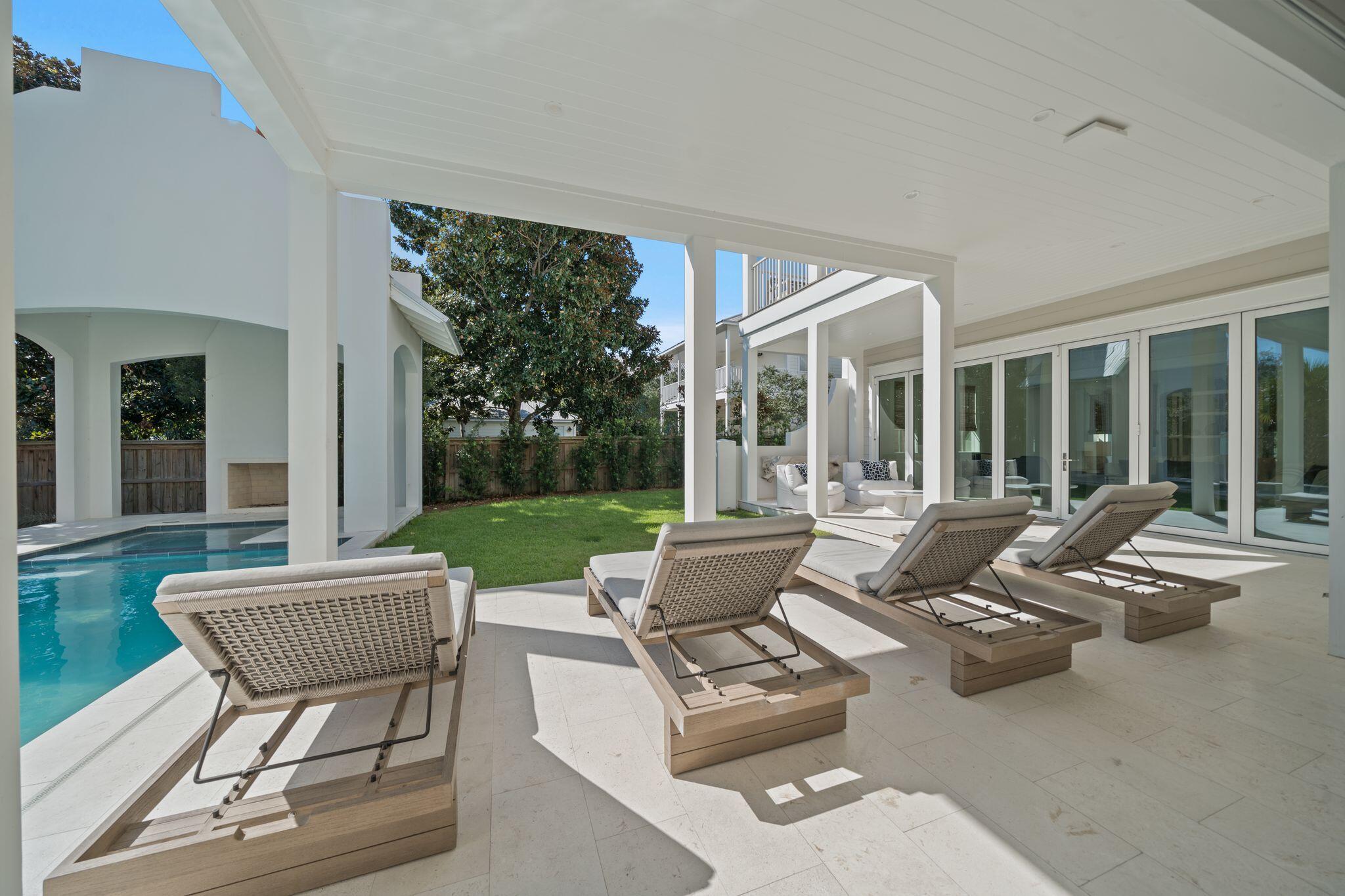 BLUE MOUNTAIN BEACH - Residential