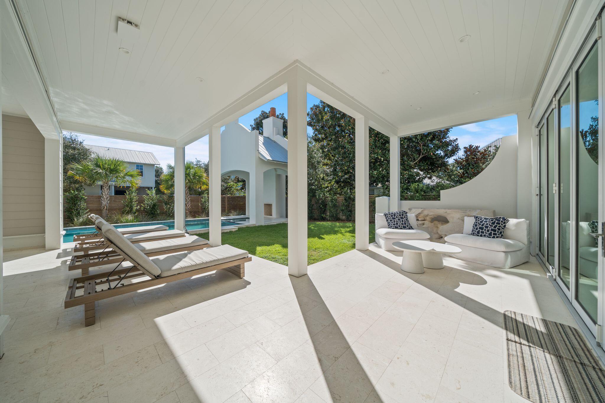BLUE MOUNTAIN BEACH - Residential