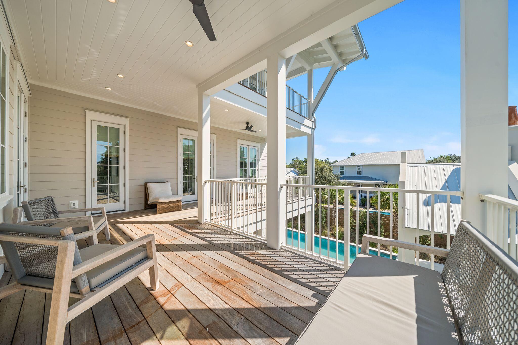 BLUE MOUNTAIN BEACH - Residential