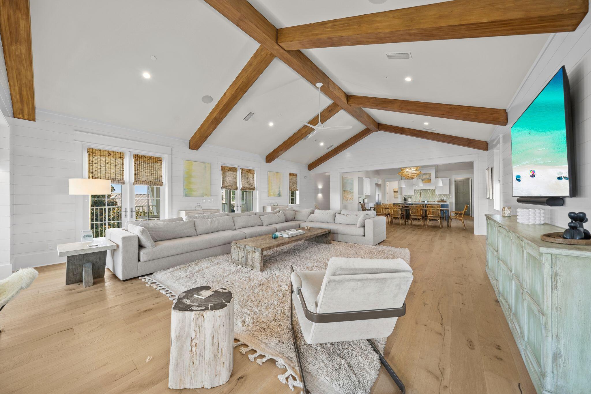 BLUE MOUNTAIN BEACH - Residential