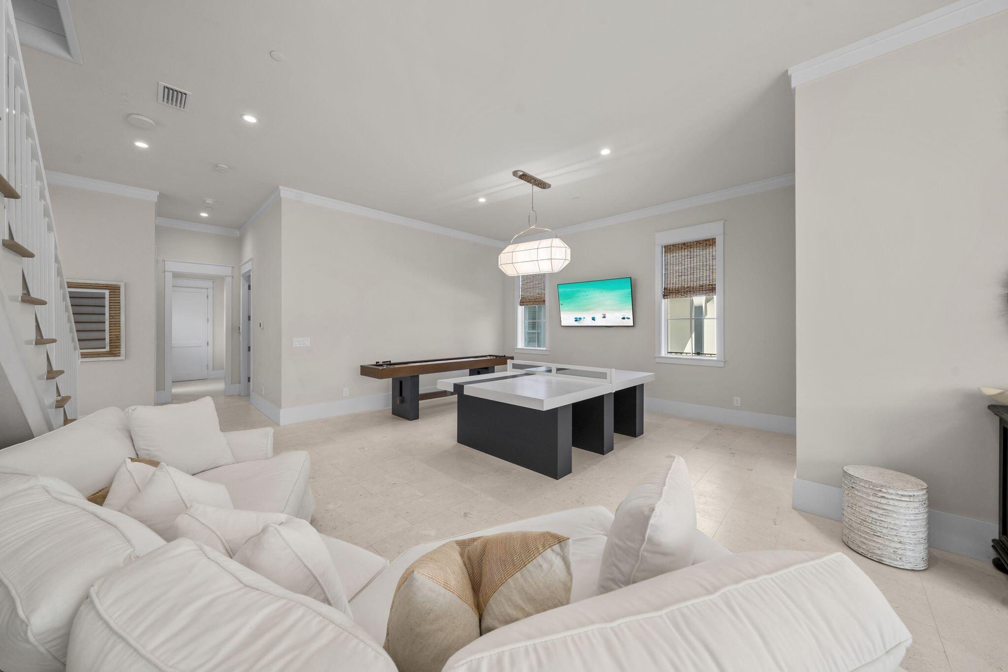 BLUE MOUNTAIN BEACH - Residential