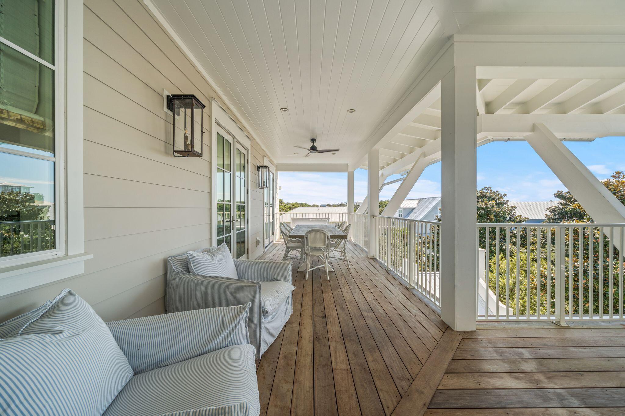 BLUE MOUNTAIN BEACH - Residential