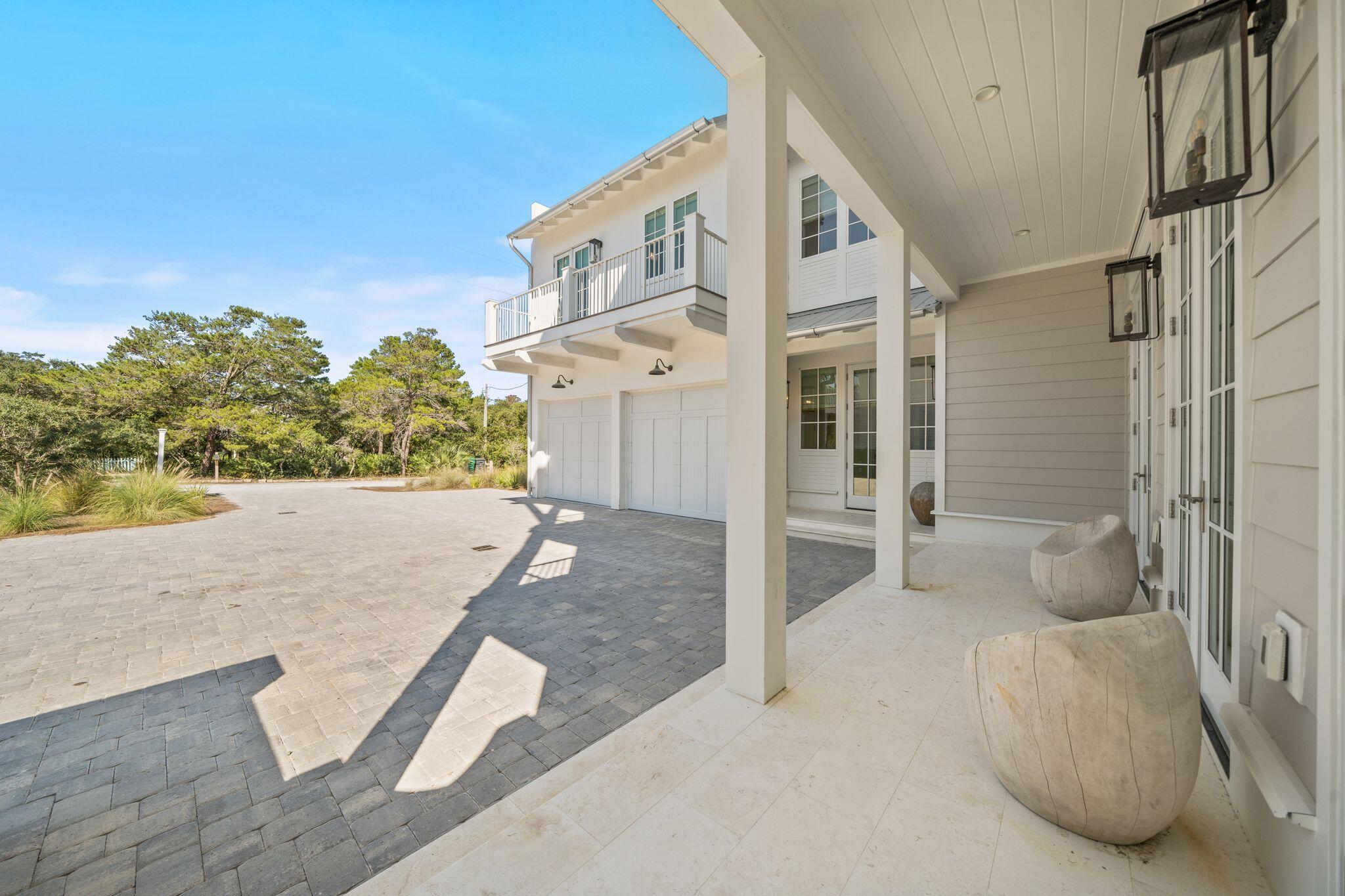 BLUE MOUNTAIN BEACH - Residential